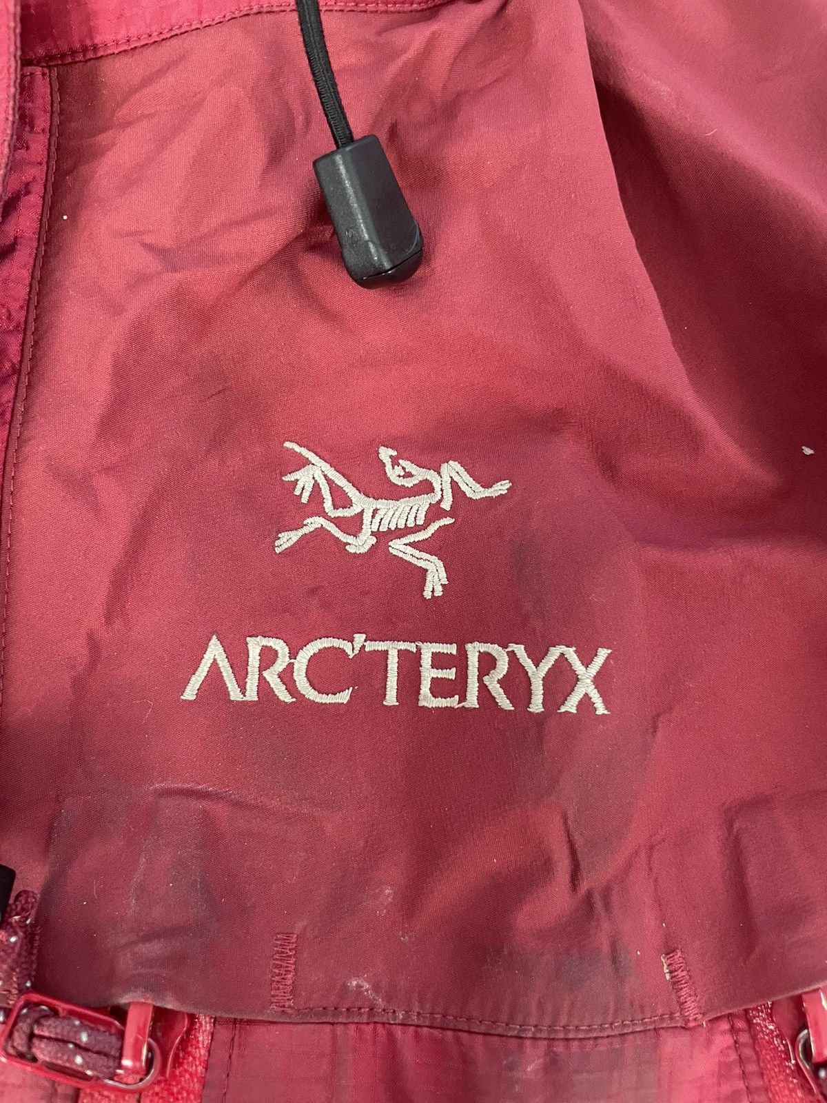 Arc'teryx ARC’TERYX Theta LT Crimson 2000 Size US M / EU 48-50 / 2 - 14 Thumbnail