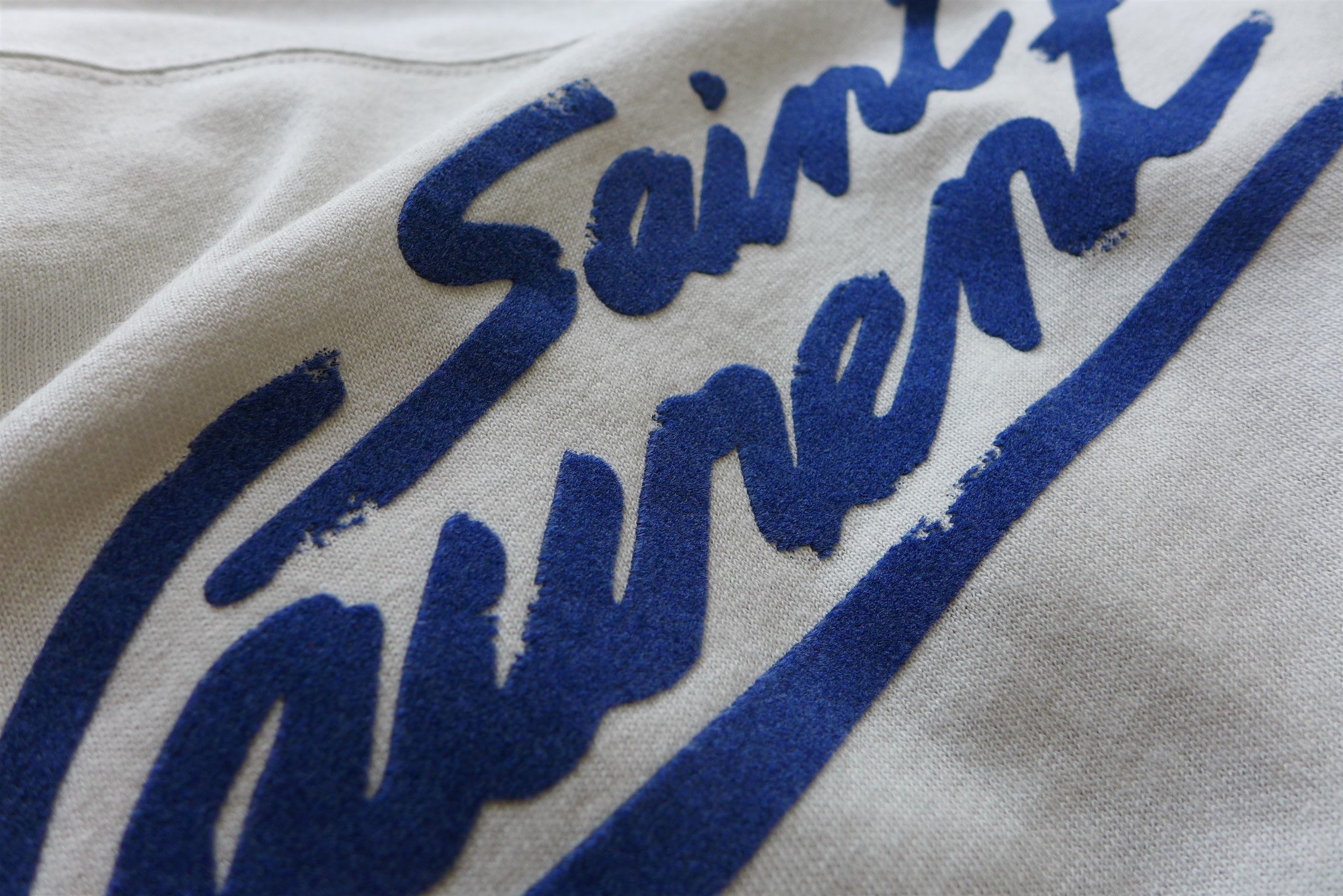 Saint Laurent Paris Saint Laurent 50s Signature Print Destroyed T-shirt Size US S / EU 44-46 / 1 - 9 Thumbnail