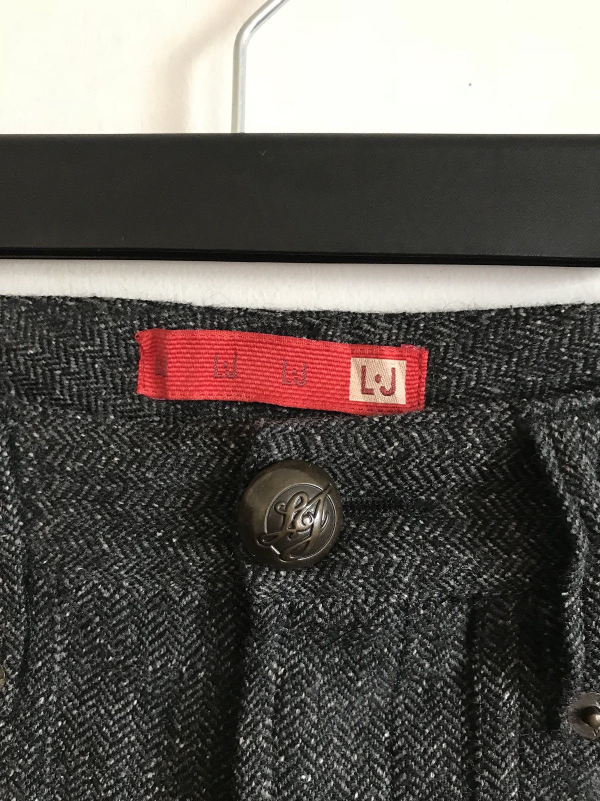 Designer × Japanese Brand L.J Herringbone Cropped Buckle Wool Trousers Size US 28 / EU 44 - 13 Thumbnail