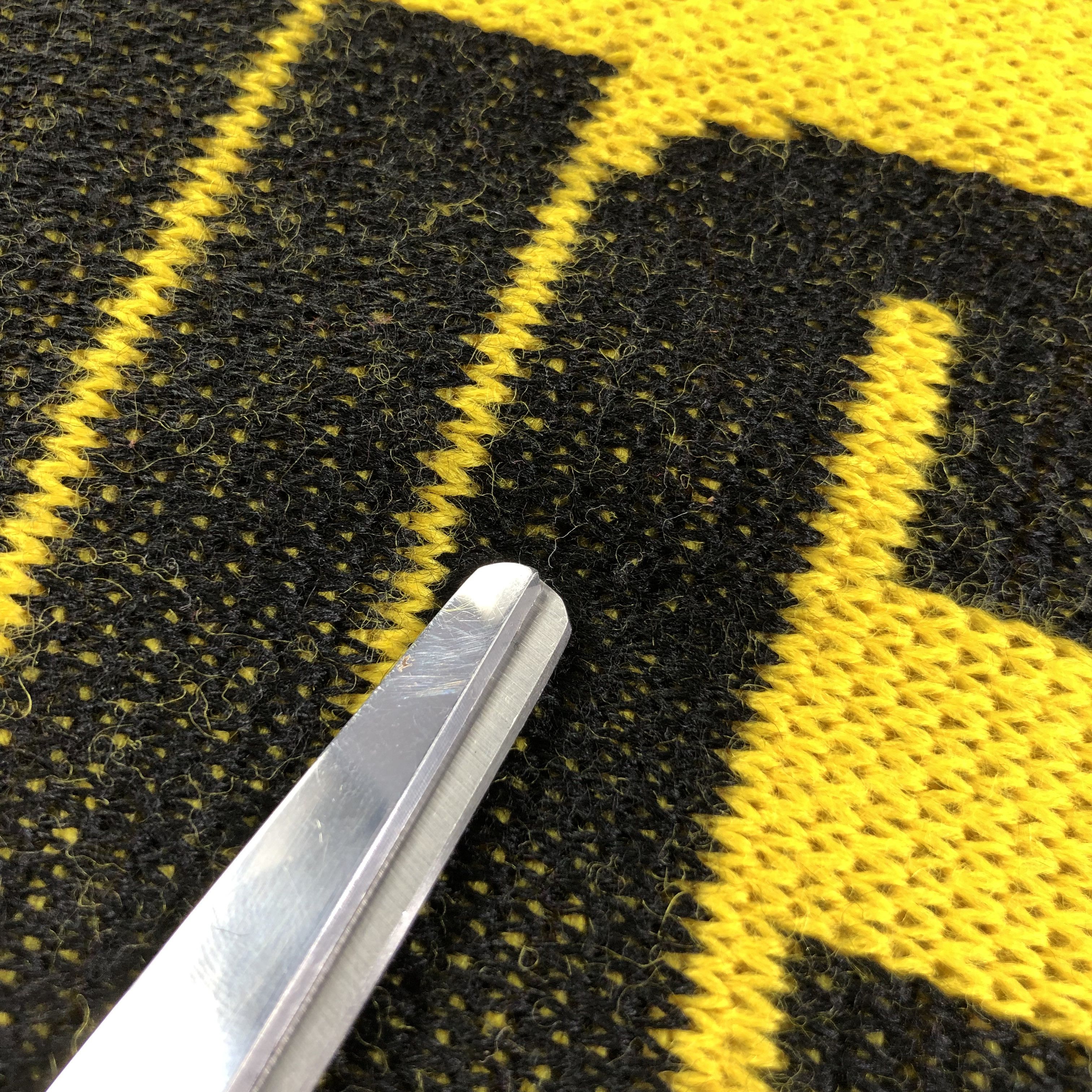 Michiko Koshino Michiko London Yellow Wool Scarf Muffler V1345 Size ONE SIZE - 8 Thumbnail
