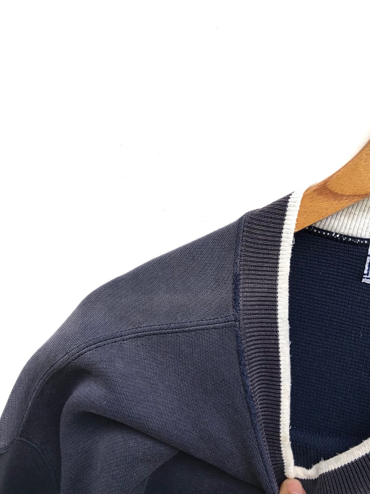 Sergio Tacchini Vintage Sergio Tacchini Big Logo Sweatshirt Size US L / EU 52-54 / 3 - 14 Thumbnail