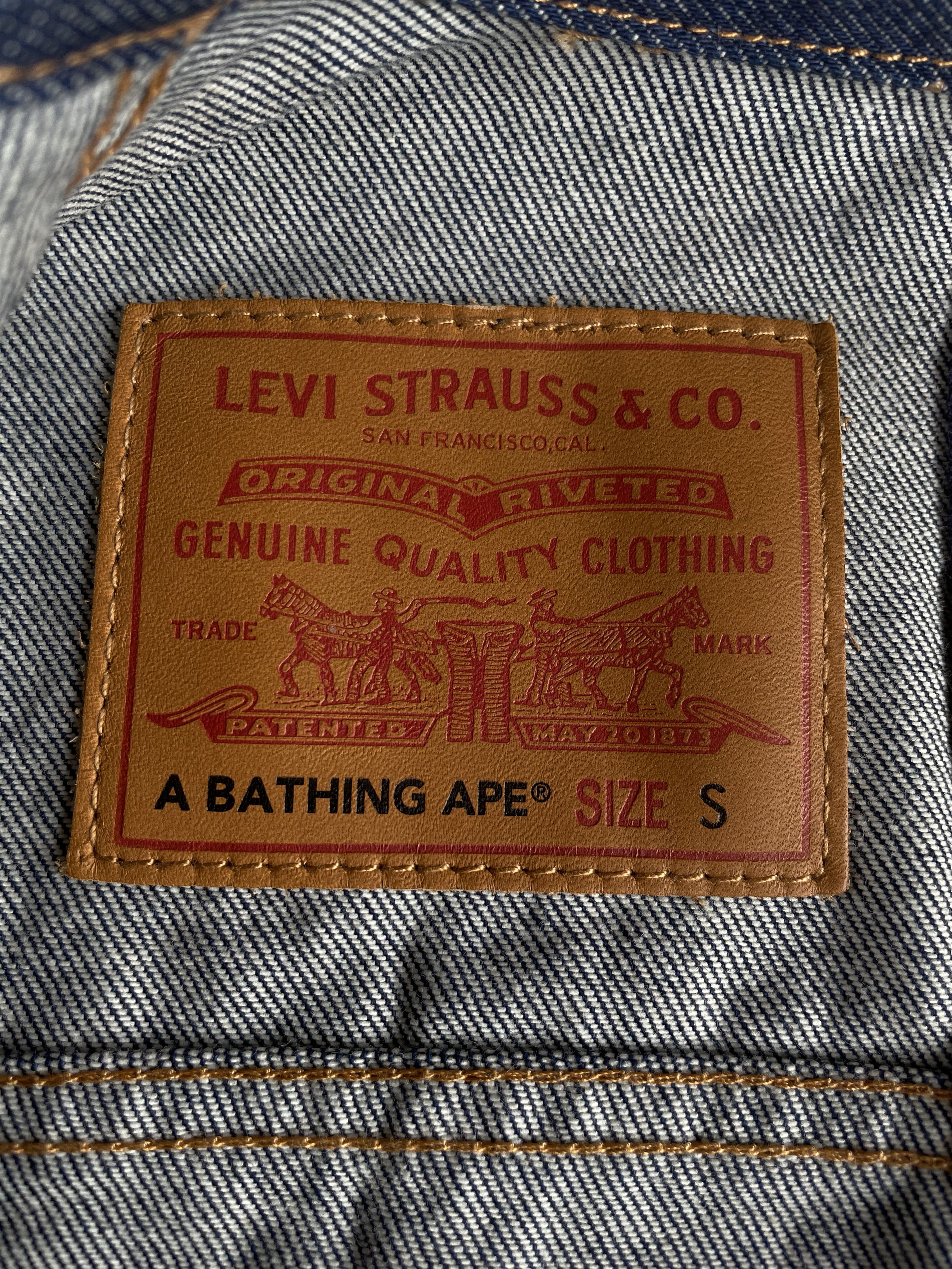 Bape × Levi's BAPE x LEVI’S SPLIT TRUCKER JACKET Size US S / EU 44-46 / 1 - 8 Thumbnail