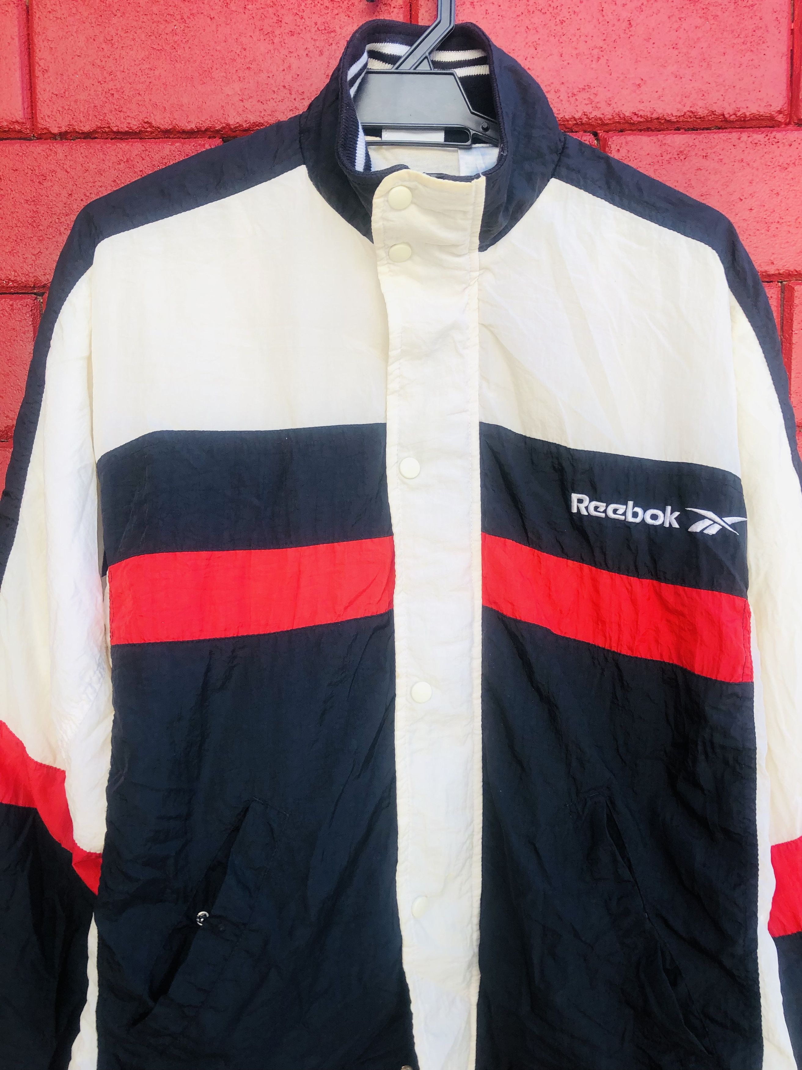 Japanese Brand × Reebok × Vintage Vintage Reebok Multicolour Streetwear Fashion Styy Size US M / EU 48-50 / 2 - 3 Thumbnail