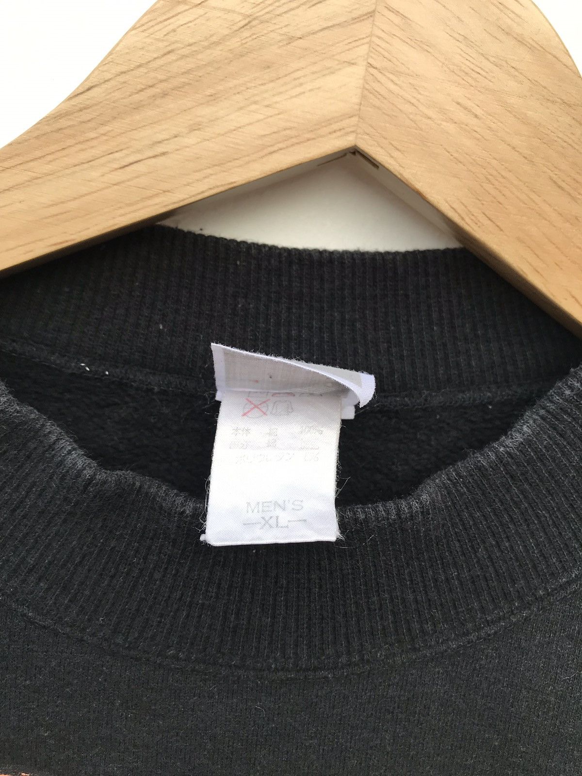 Nike Vintage Nike Air Jordan Big Print Grey Tag Sweatshirt Size US M / EU 48-50 / 2 - 3 Thumbnail