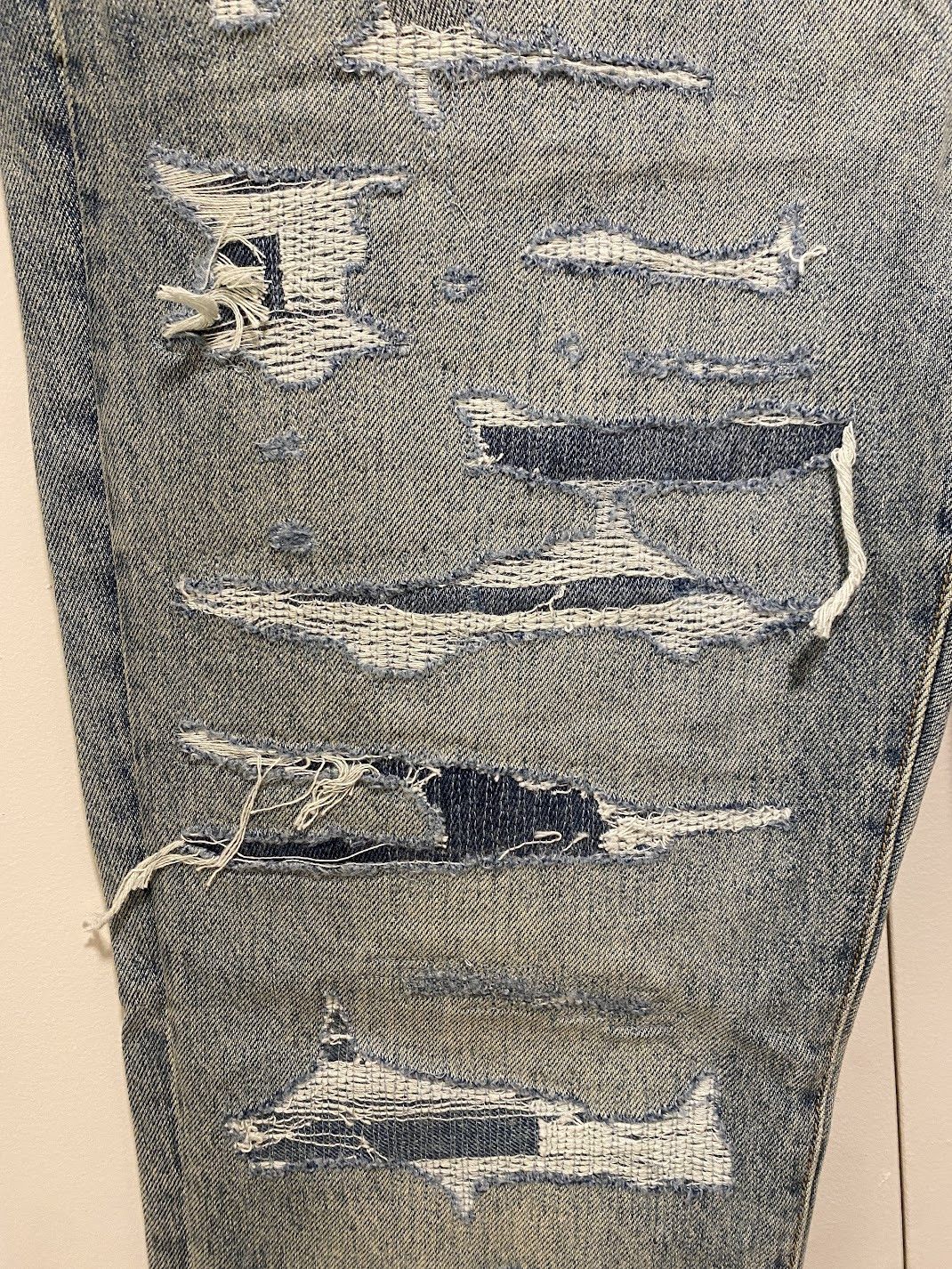 Amiri amiri bruised relaxed jeans indigo size 32 Size US 32 / EU 48 - 9 Thumbnail
