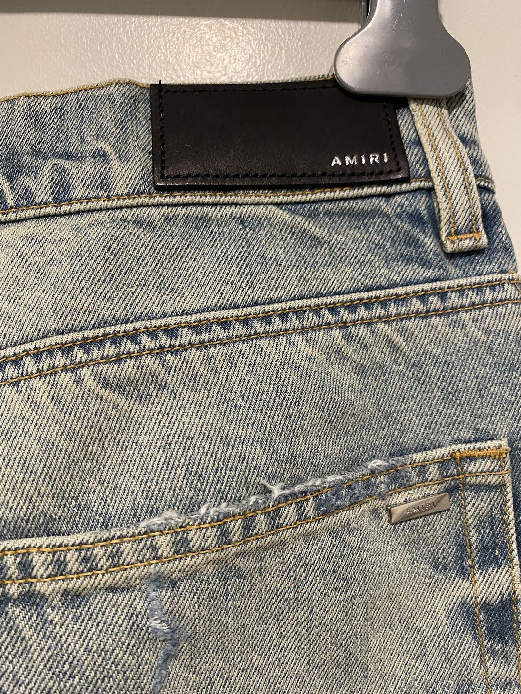 Amiri amiri bruised relaxed jeans indigo size 32 Size US 32 / EU 48 - 2 Thumbnail