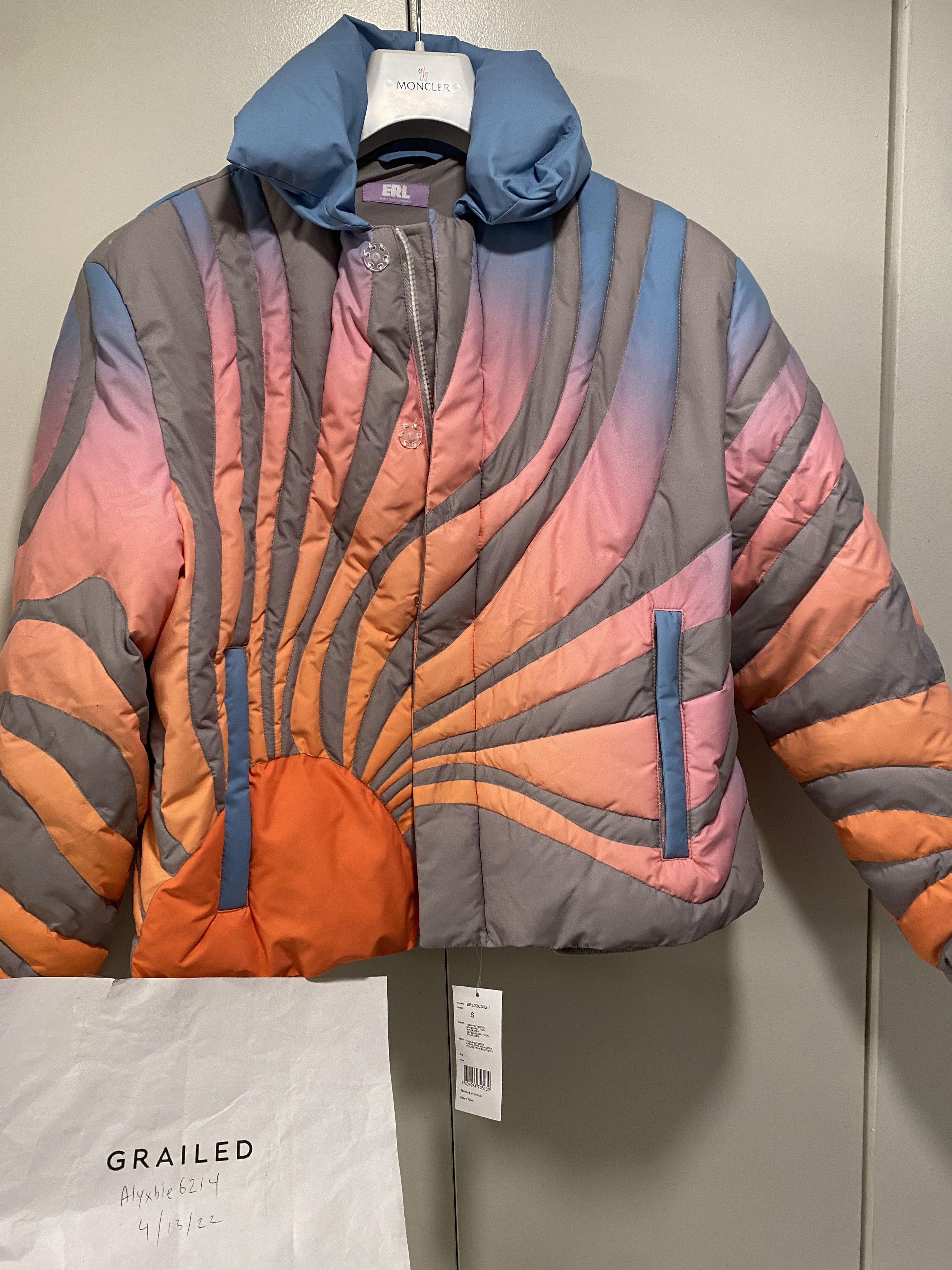 image of Erl Sunrise Bomber Jacket Puffer 2021 Down Padded, Men's (Size Small)