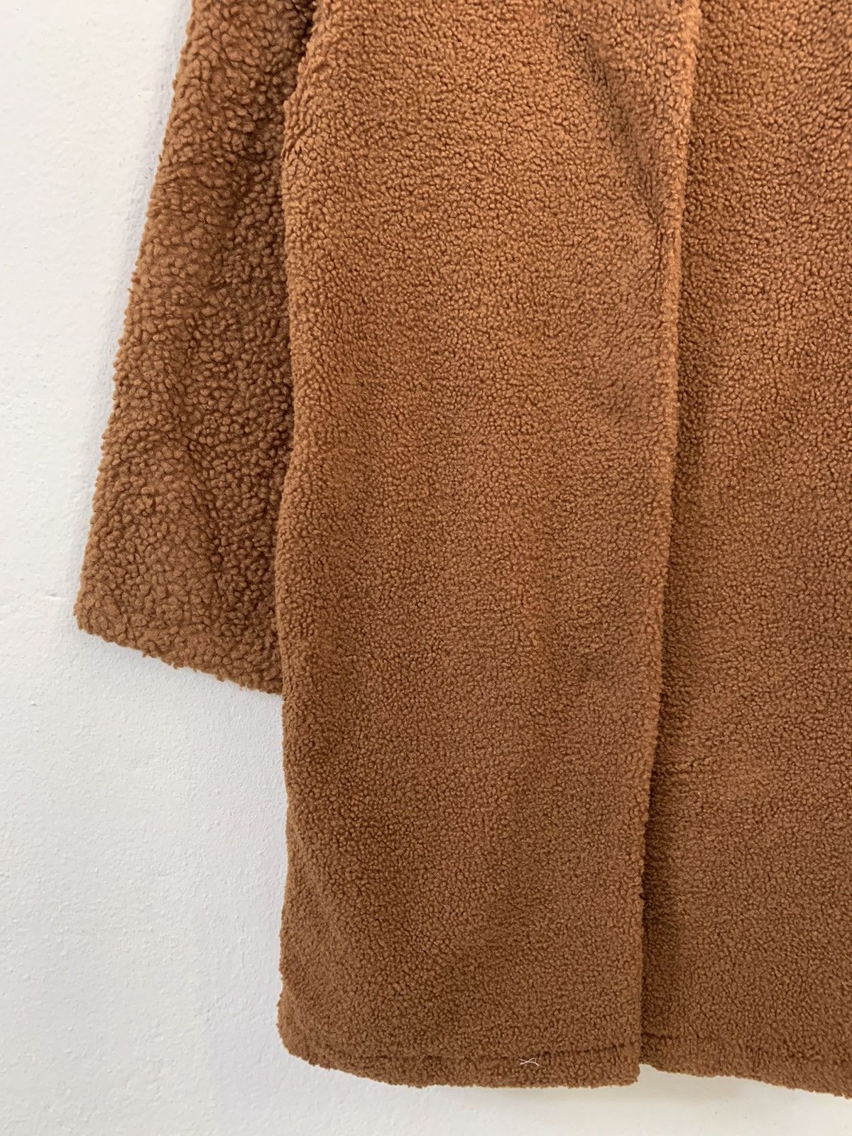 JW Anderson × Uniqlo JW Anderson x Uniqlo Sherpa Dress Jacket Size XS / US 0-2 / IT 36-38 - 3 Thumbnail
