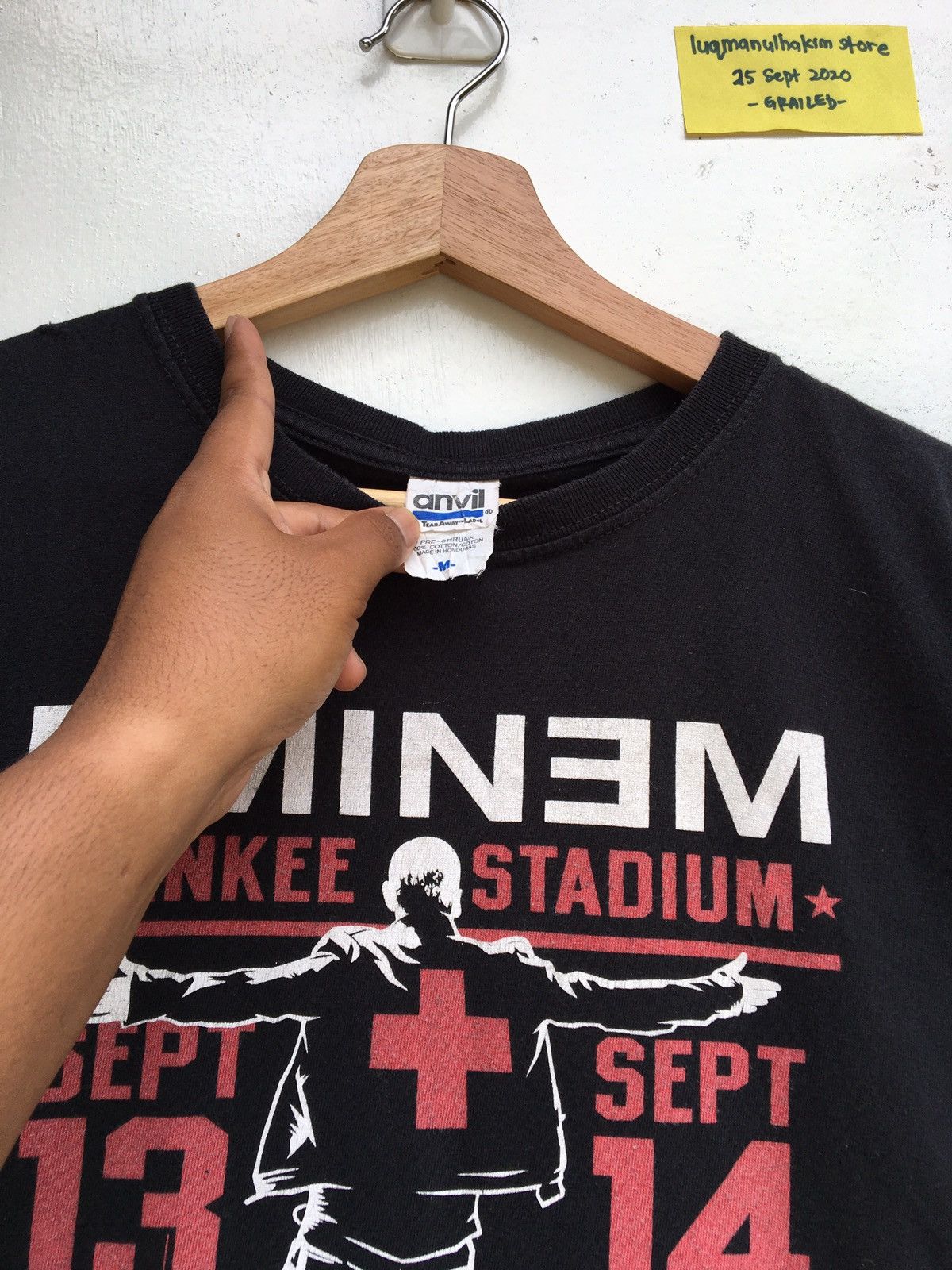 Eminem Rare EMINEM Concert Tour Yankee Stadium 13 14 Sept Tshirt Size US M / EU 48-50 / 2 - 7 Thumbnail