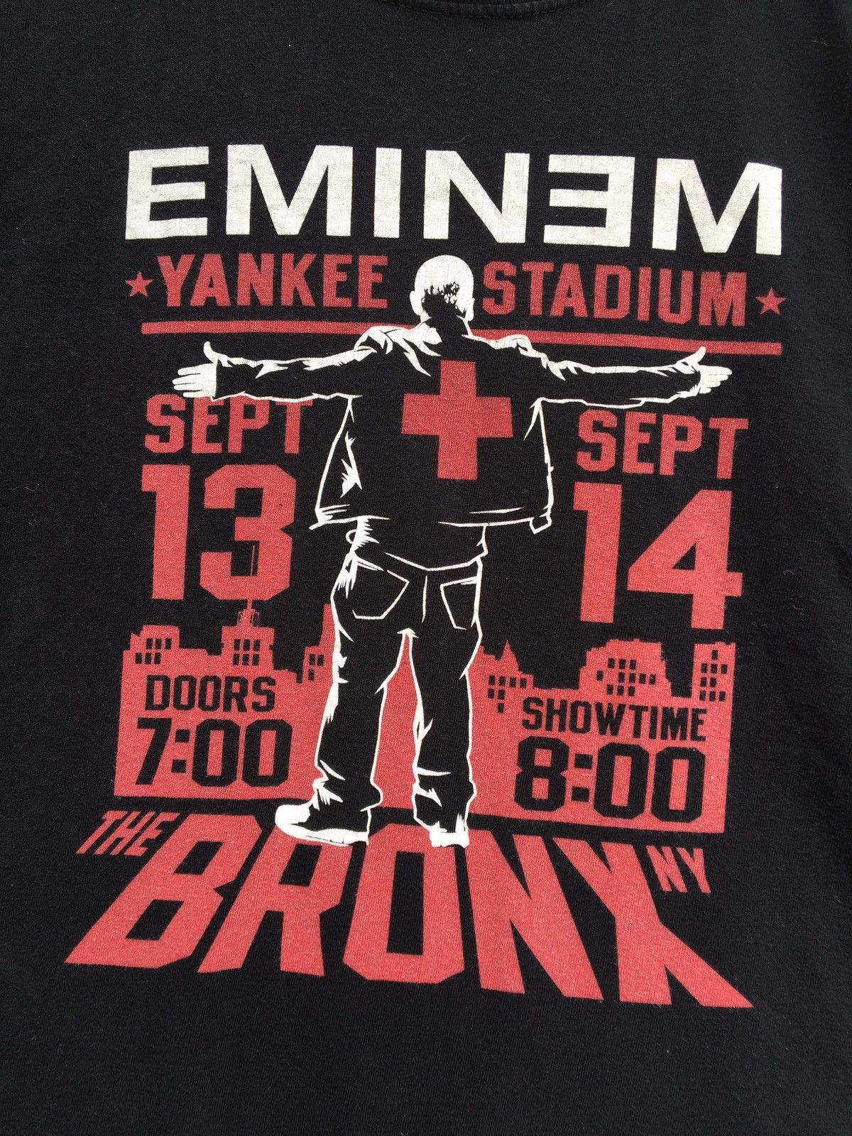 Eminem Rare EMINEM Concert Tour Yankee Stadium 13 14 Sept Tshirt Size US M / EU 48-50 / 2 - 6 Thumbnail