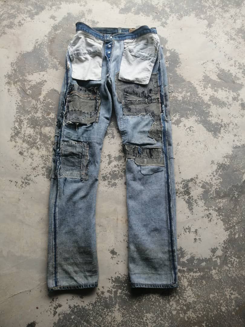 Levi's Vintage Clothing Vintage 90s Levi's 501 Jeans Hardcore Distressed Denim Size US 31 - 22 Thumbnail