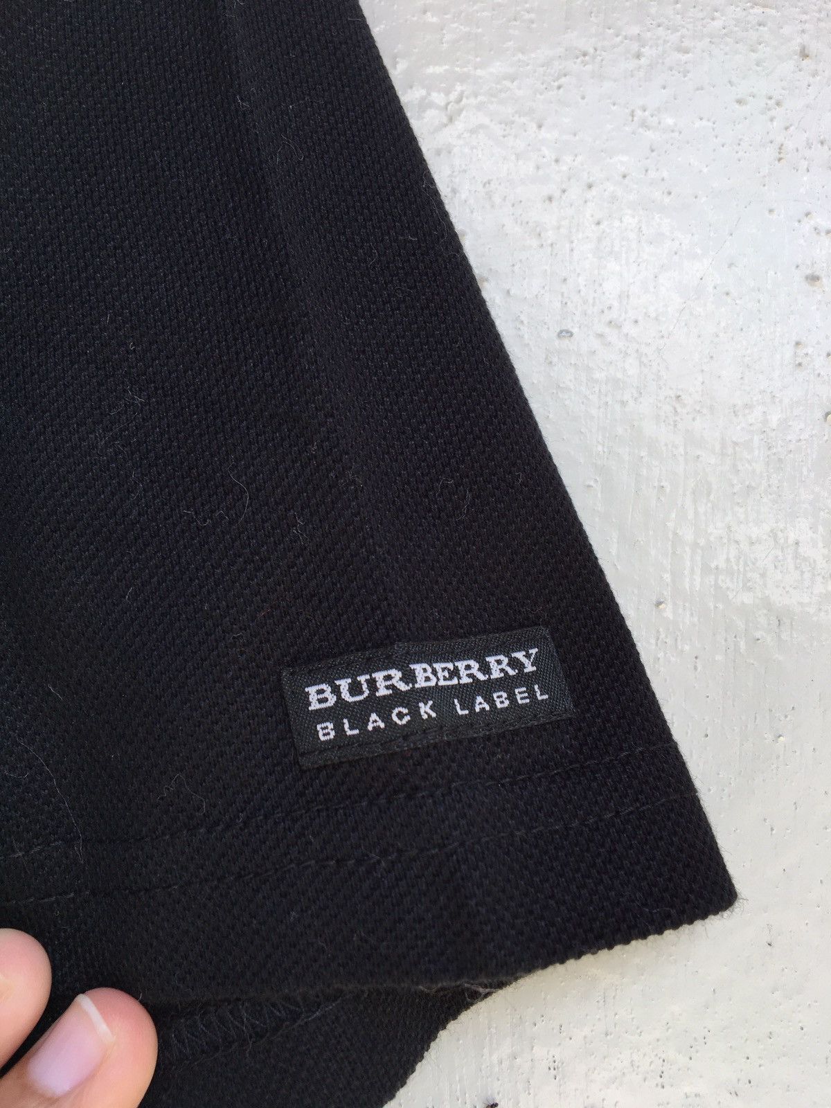 Burberry Burberry Nova Check Vintage Black Label Tshirt Size US S / EU 44-46 / 1 - 7 Thumbnail