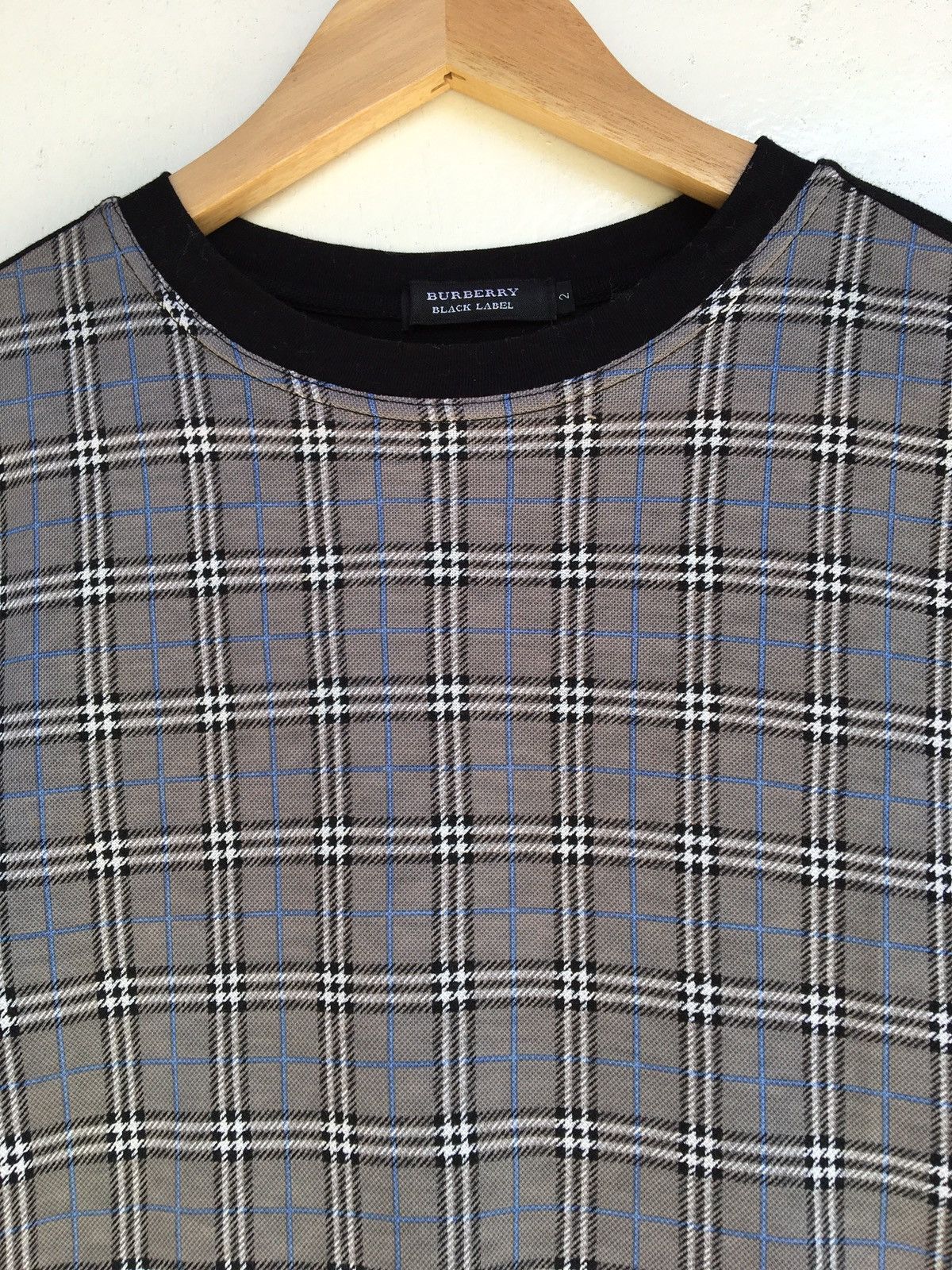 Burberry Burberry Nova Check Vintage Black Label Tshirt Size US S / EU 44-46 / 1 - 6 Thumbnail