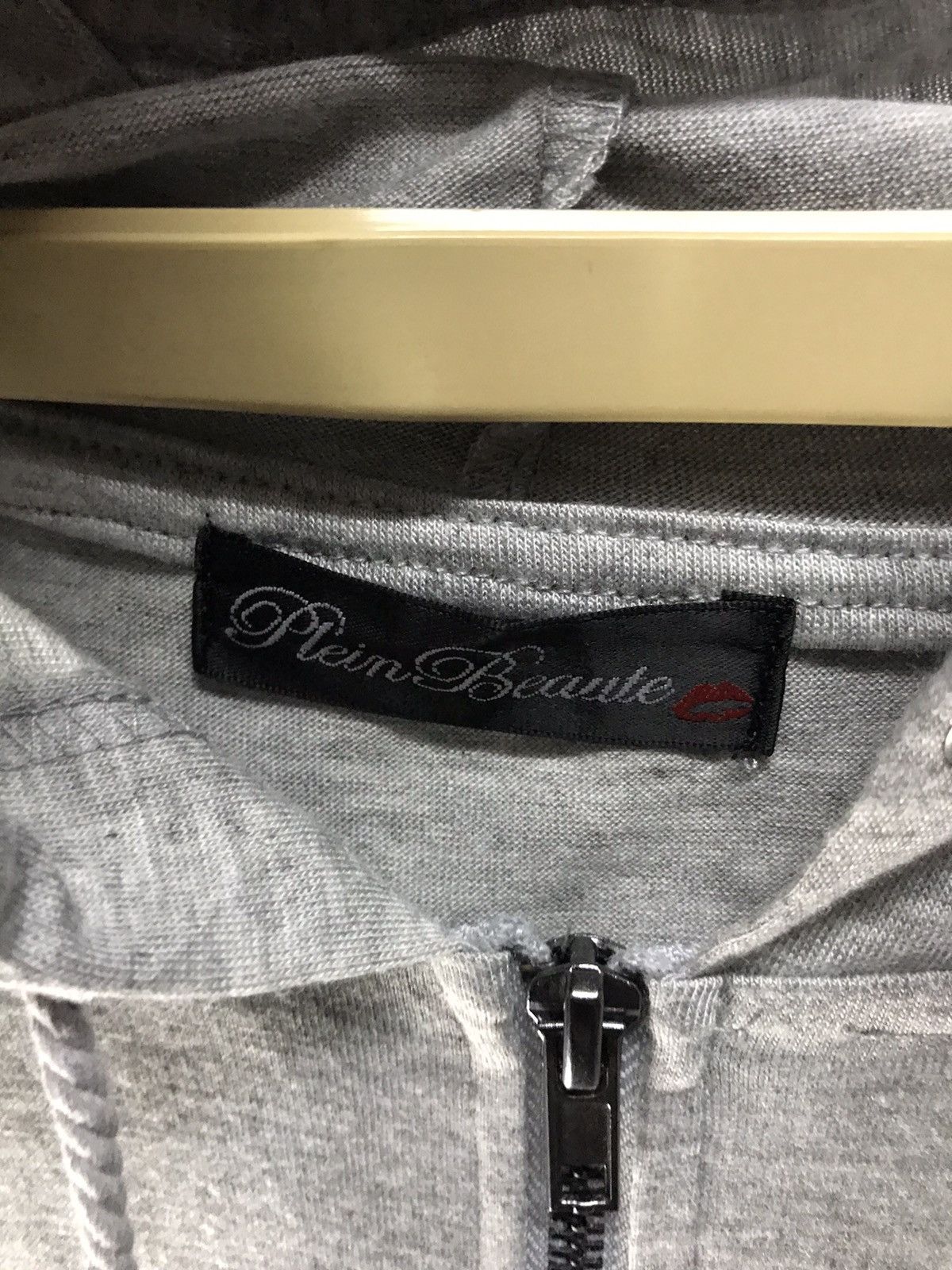 Japanese Brand × Other Plein beaute Hoodie zipper short sleeve sweatshirt Size US M / EU 48-50 / 2 - 6 Thumbnail