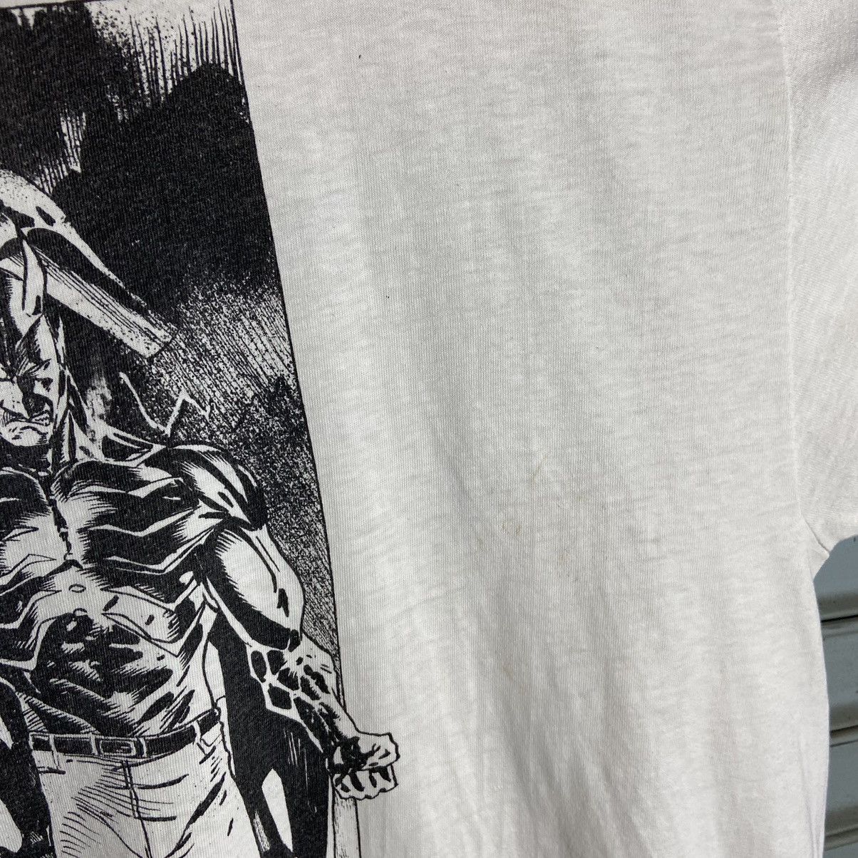 Vintage Vintage 90s Spring Heels Jack Horror T-Shirt Size US XL / EU 56 / 4 - 7 Thumbnail