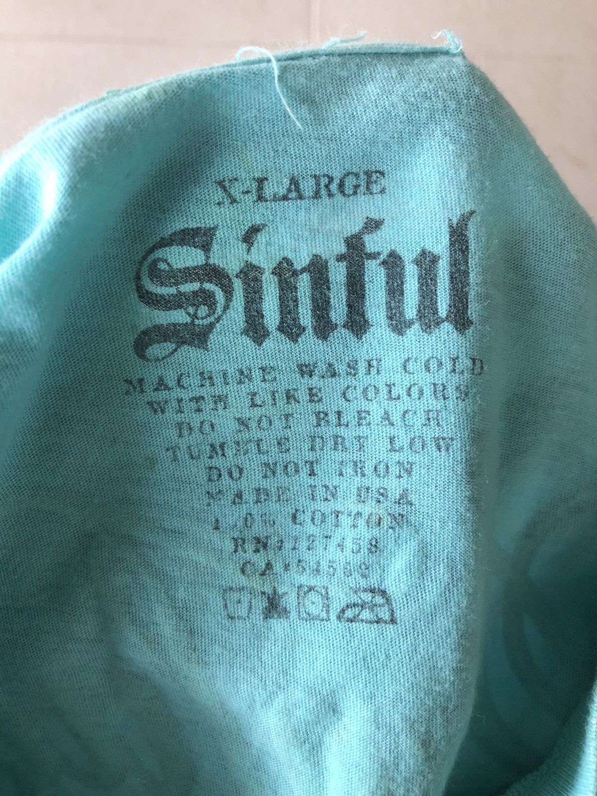 Sintul by affliction distressed Tshirt