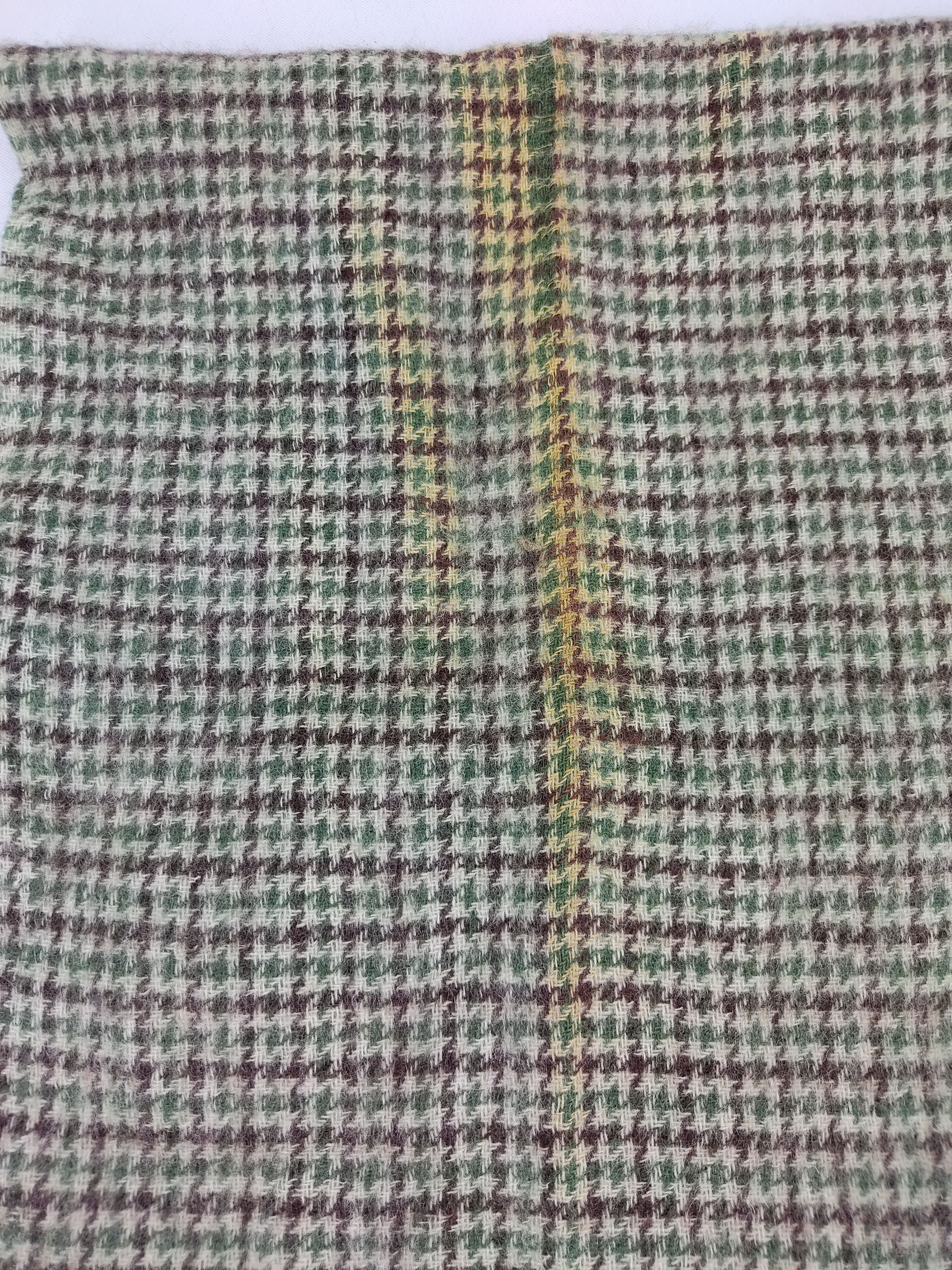 Designer Pierre Balmain Muffler Scarf Vent Vert Plaid Check Size ONE SIZE - 7 Thumbnail