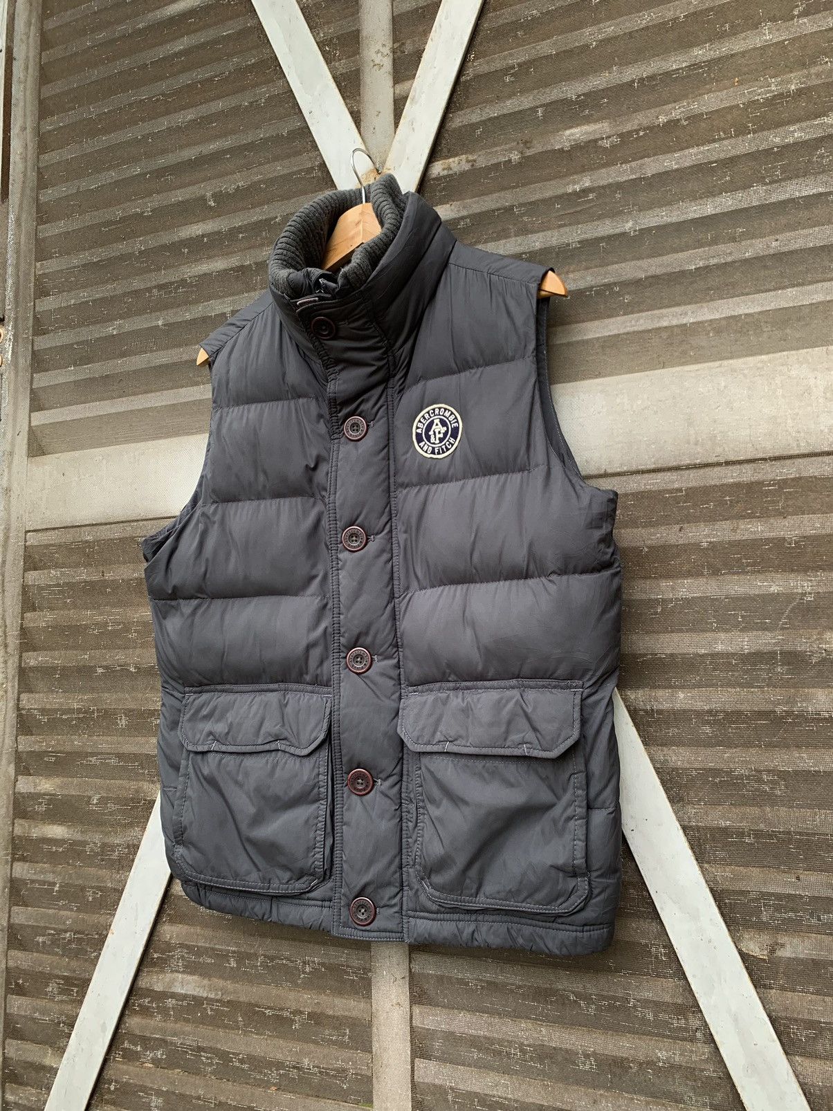 Abercrombie & Fitch 👹ABERCROMBIE & FITCH NEW YORK BUBBLE PUFFER VEST Size US M / EU 48-50 / 2 - 4 Thumbnail