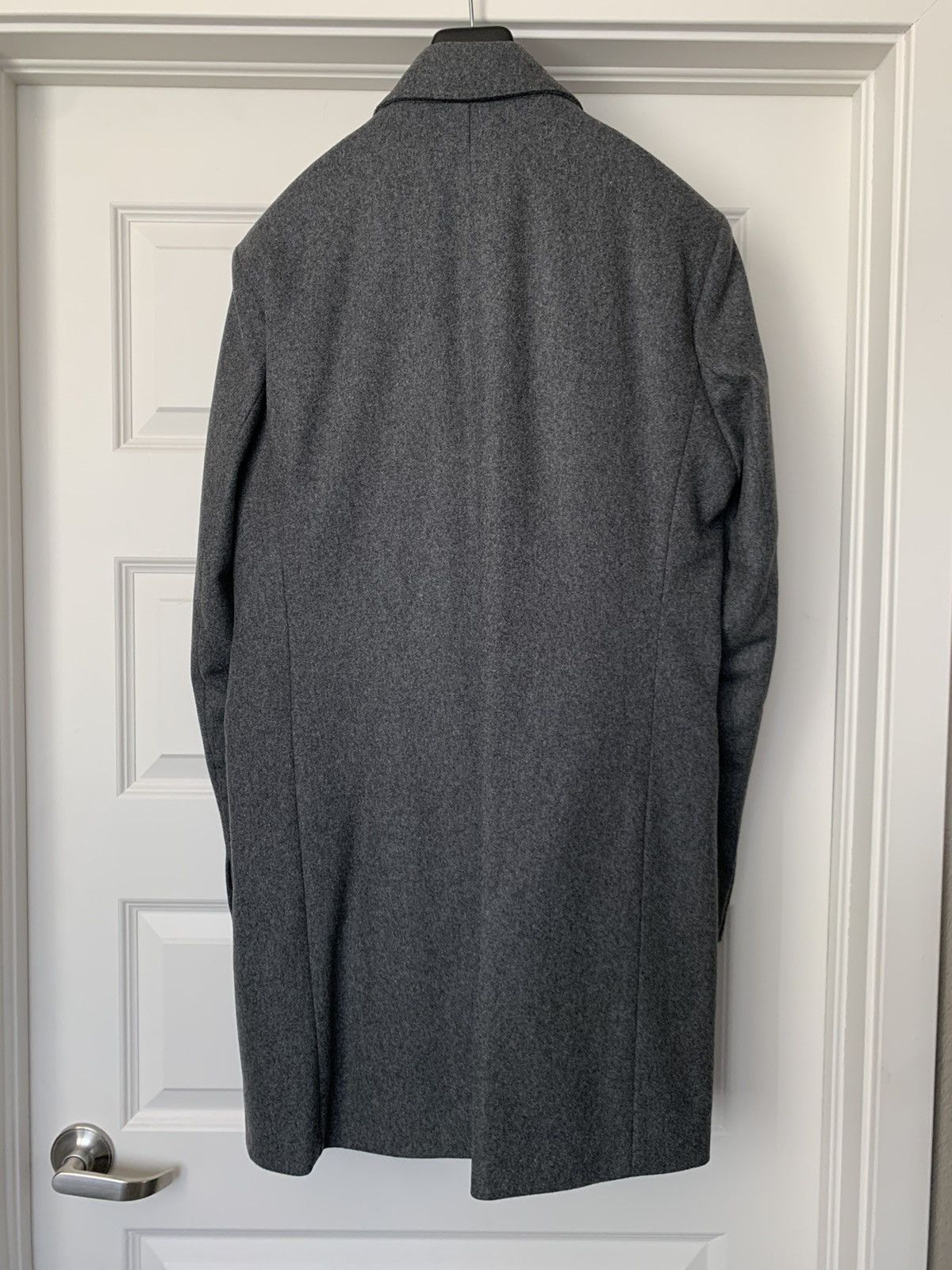 Hugo Hugo by Hugo Boss Grey Virgin Wool coat Size US L / EU 52-54 / 3 - 2 Thumbnail