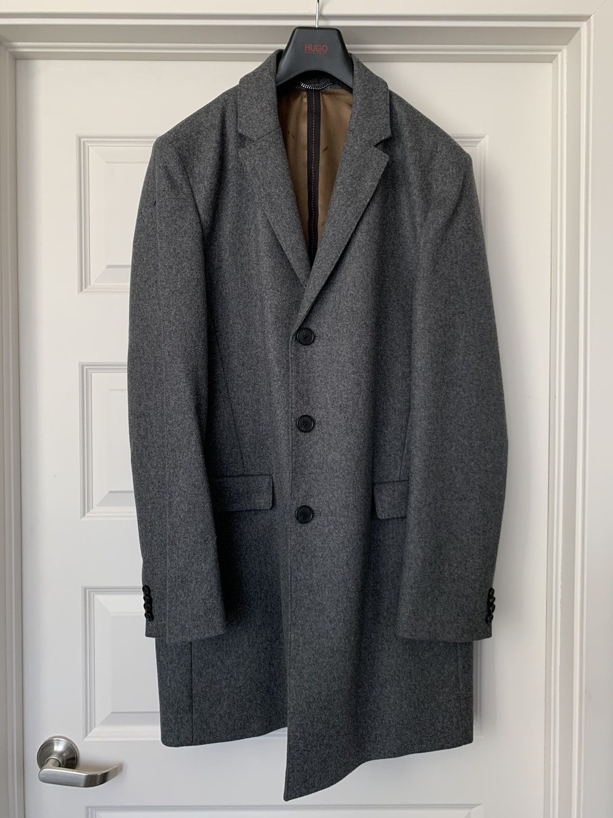 Hugo Hugo by Hugo Boss Grey Virgin Wool coat Size US L / EU 52-54 / 3 - 1 Thumbnail