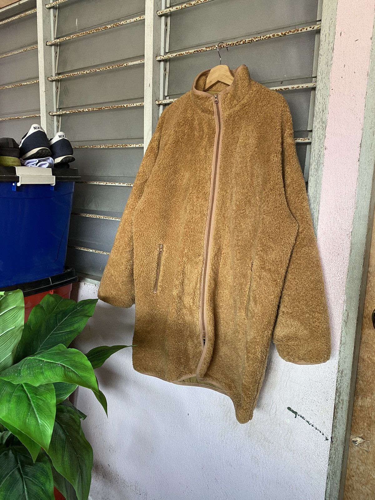 BEAMS fleece jacket