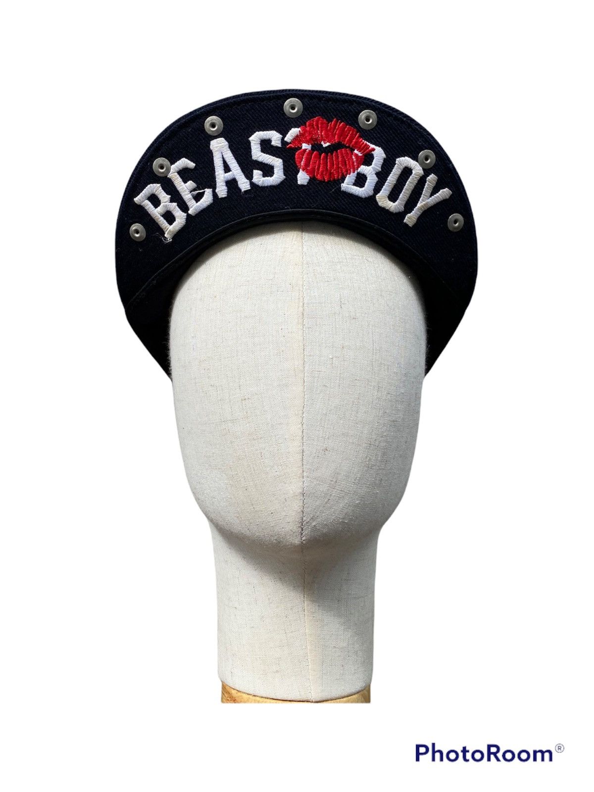 Beauty Beast × Michel Klein × Vintage 💥RARE💥Vintage “Michel Klein Paris” Studded Embroidered Cap Size ONE SIZE - 1 Thumbnail