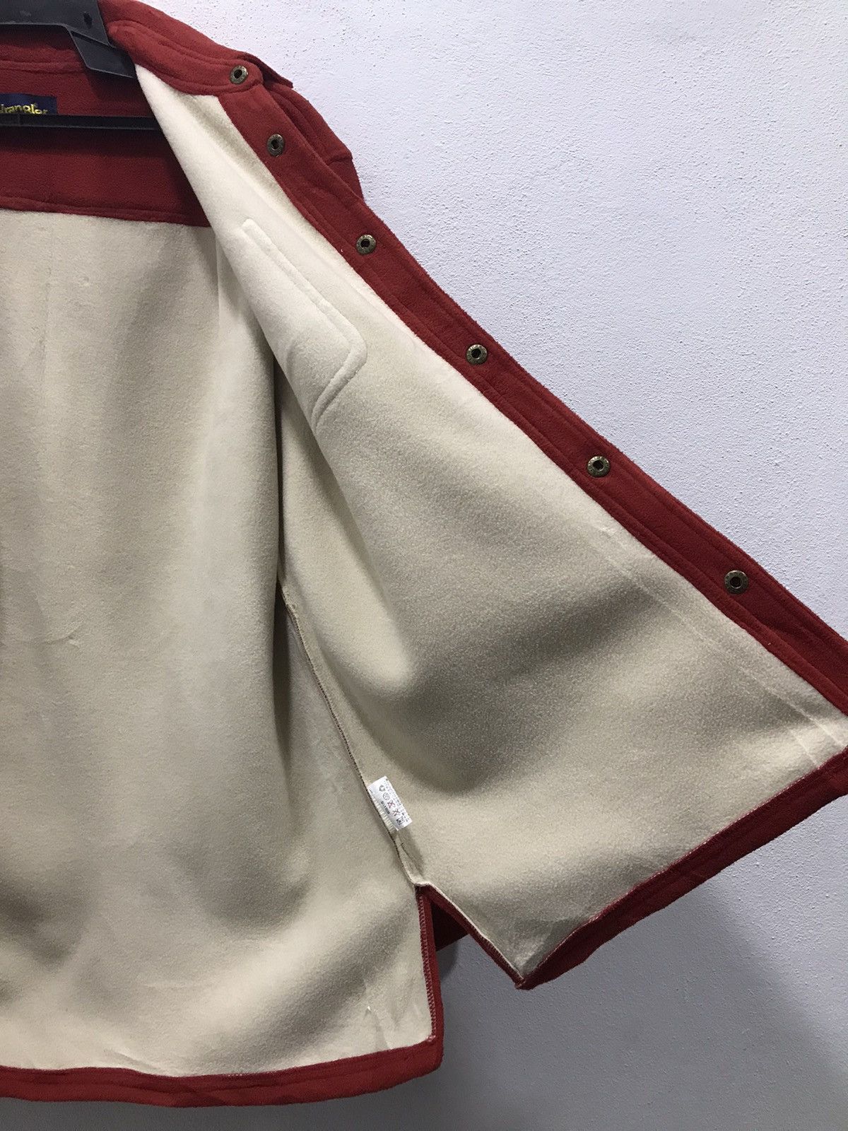 Wrangler Vintage Wrangler North Carolina. Greensboro 1947 Size US M / EU 48-50 / 2 - 11 Thumbnail
