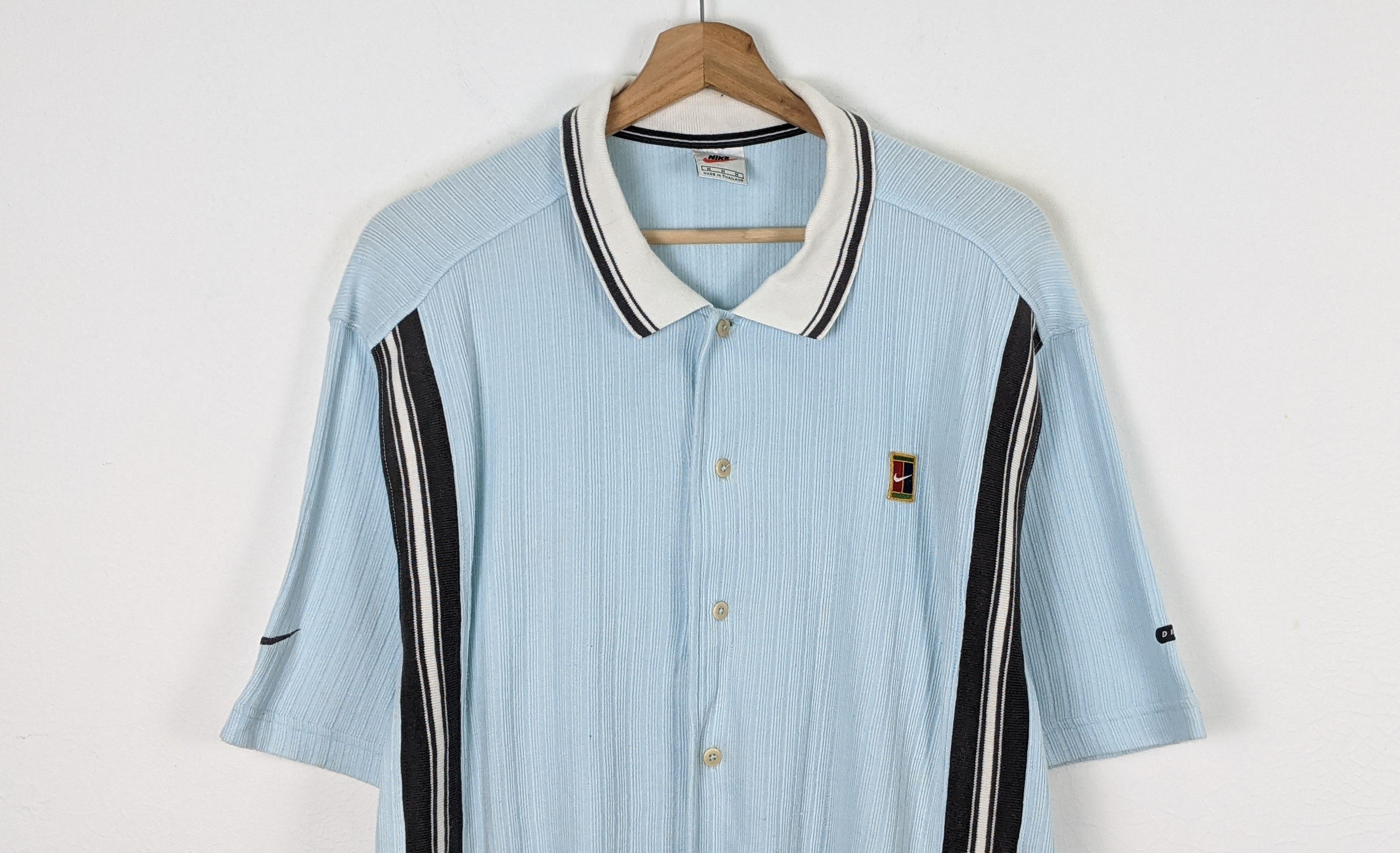 Nike Vintage Nike Tennis ACG Court agassi shirt Size US M / EU 48-50 / 2 - 2 Thumbnail