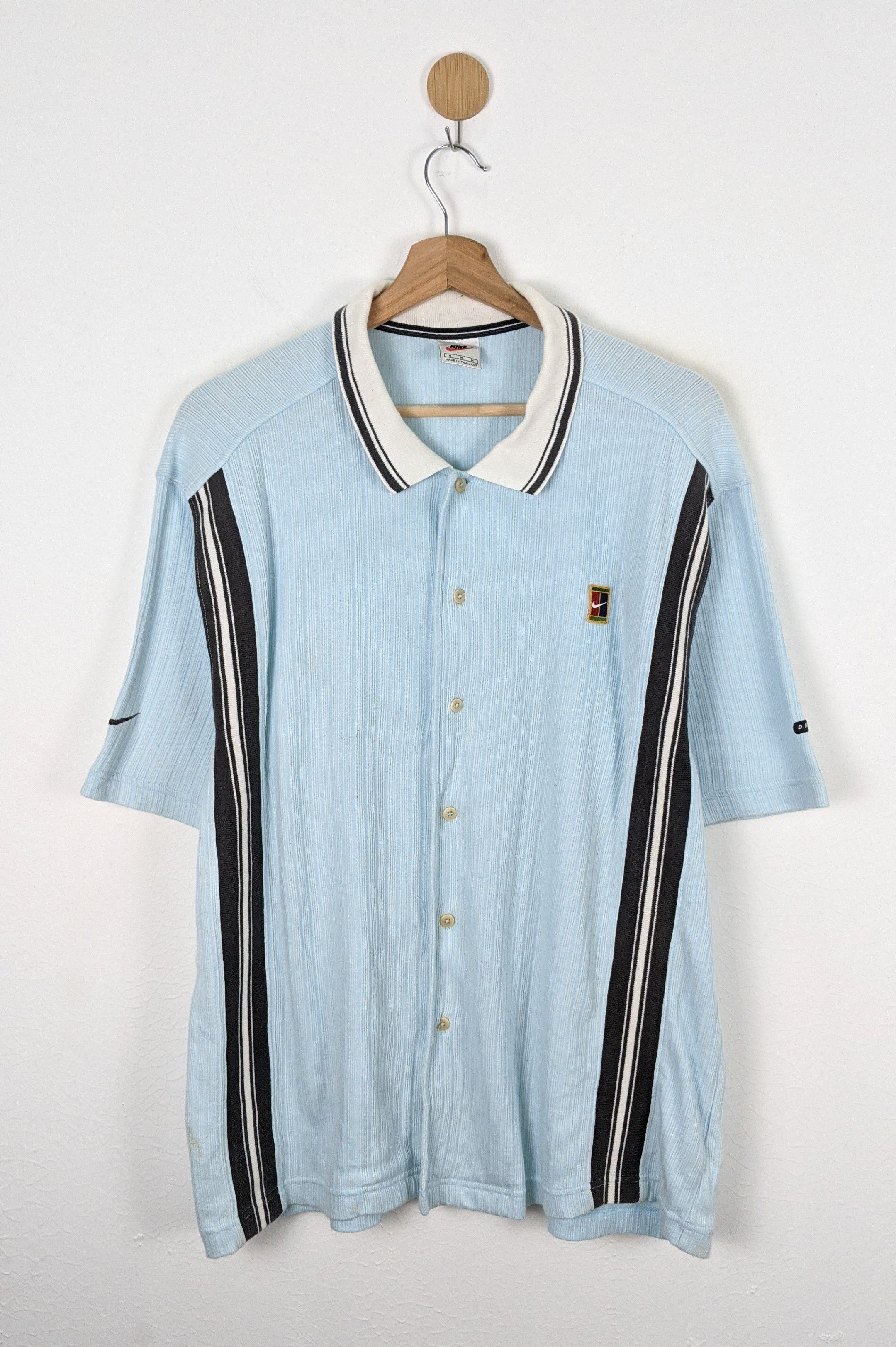 Nike Vintage Nike Tennis ACG Court agassi shirt Size US M / EU 48-50 / 2 - 1 Thumbnail