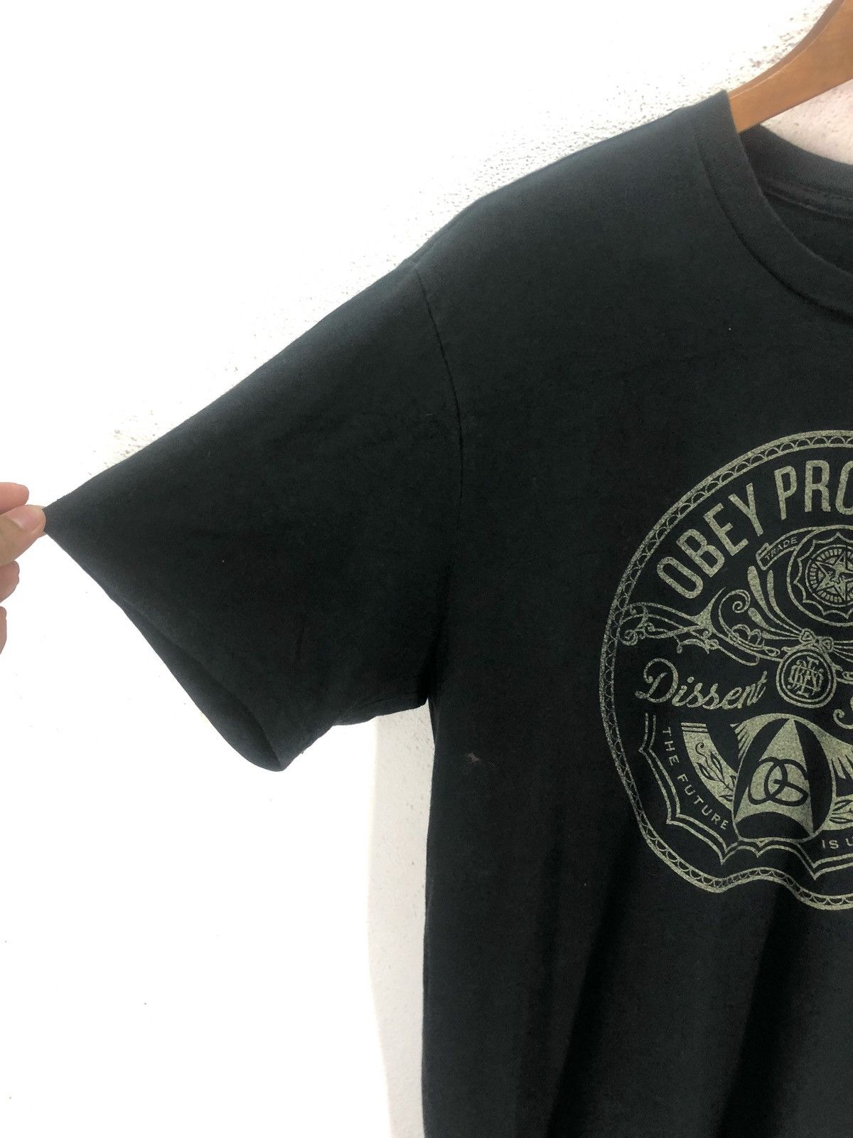 Obey obey propaganda t shirt Size US L / EU 52-54 / 3 - 3 Thumbnail