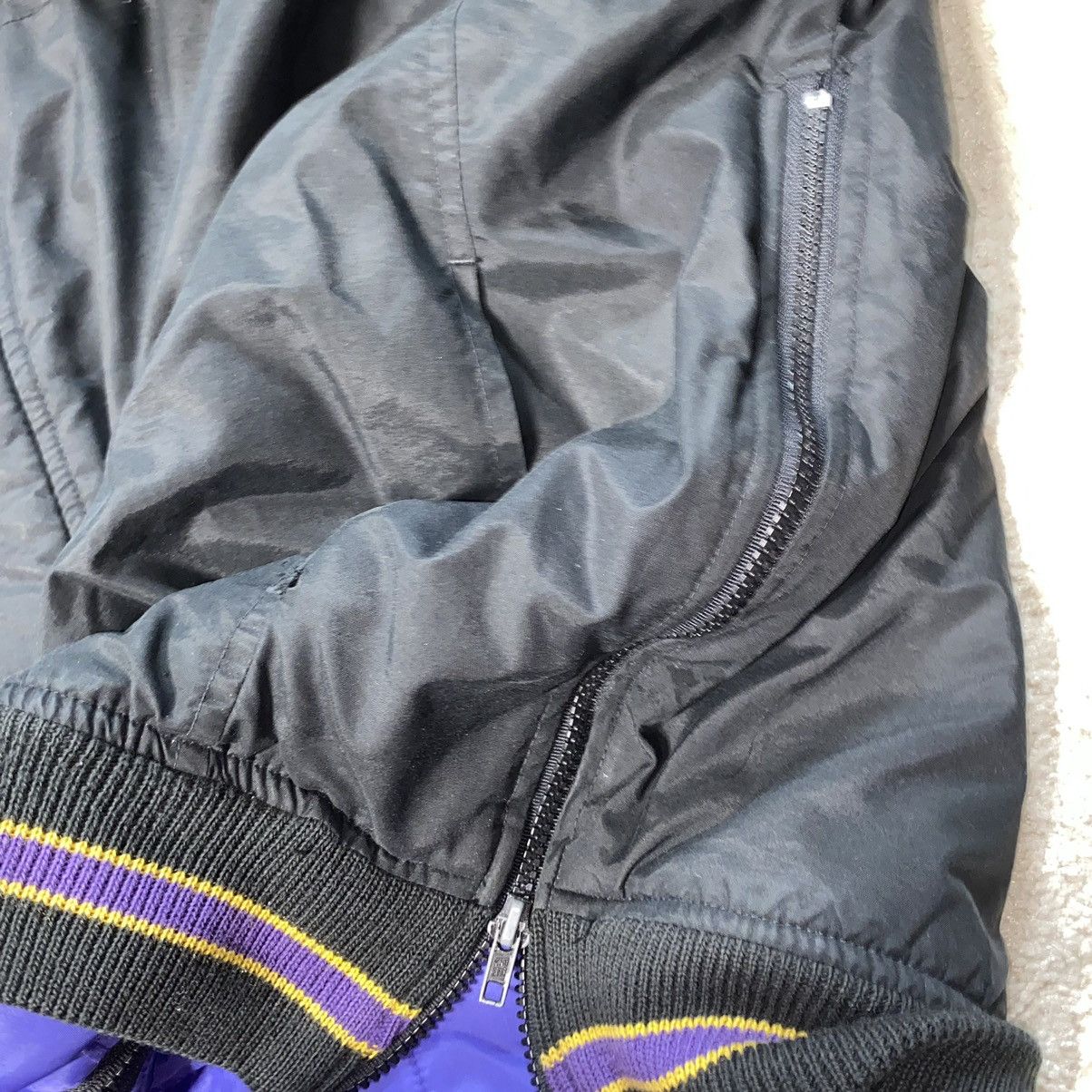 Starter Vintage 90s Starter NBA Lakers Parkas Jacket Size US XL / EU 56 / 4 - 6 Thumbnail