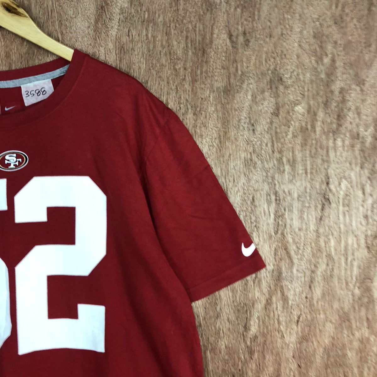 NFL × Nike Nike NFL Willis 52 Red Short Sleeve Tshirt #3588 Size US XL / EU 56 / 4 - 4 Thumbnail