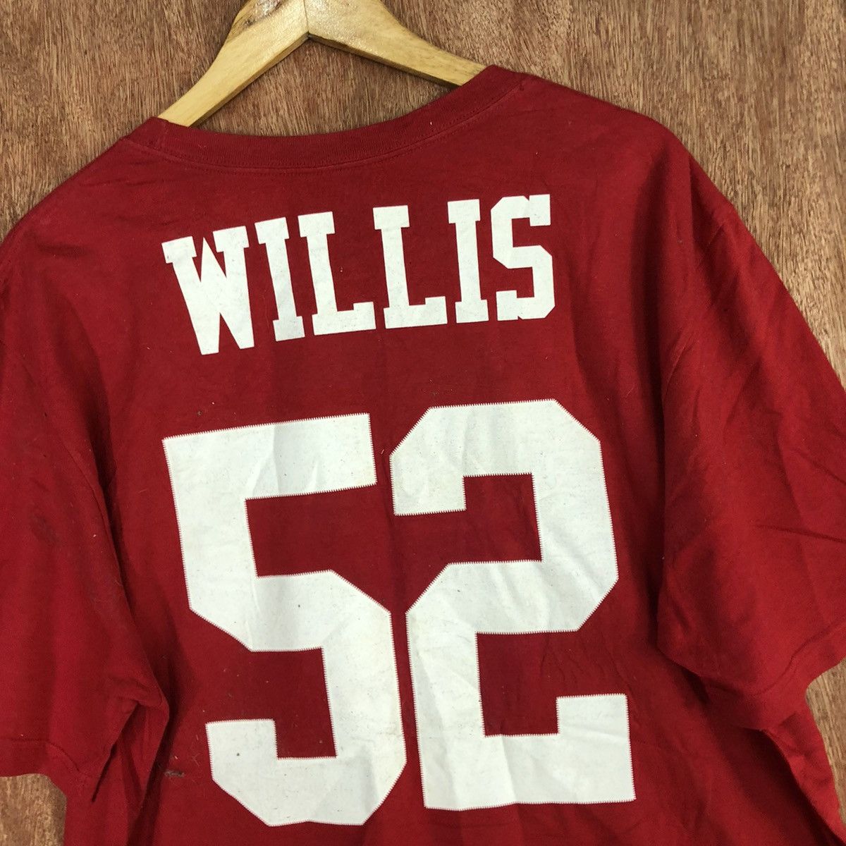 NFL × Nike Nike NFL Willis 52 Red Short Sleeve Tshirt #3588 Size US XL / EU 56 / 4 - 12 Thumbnail