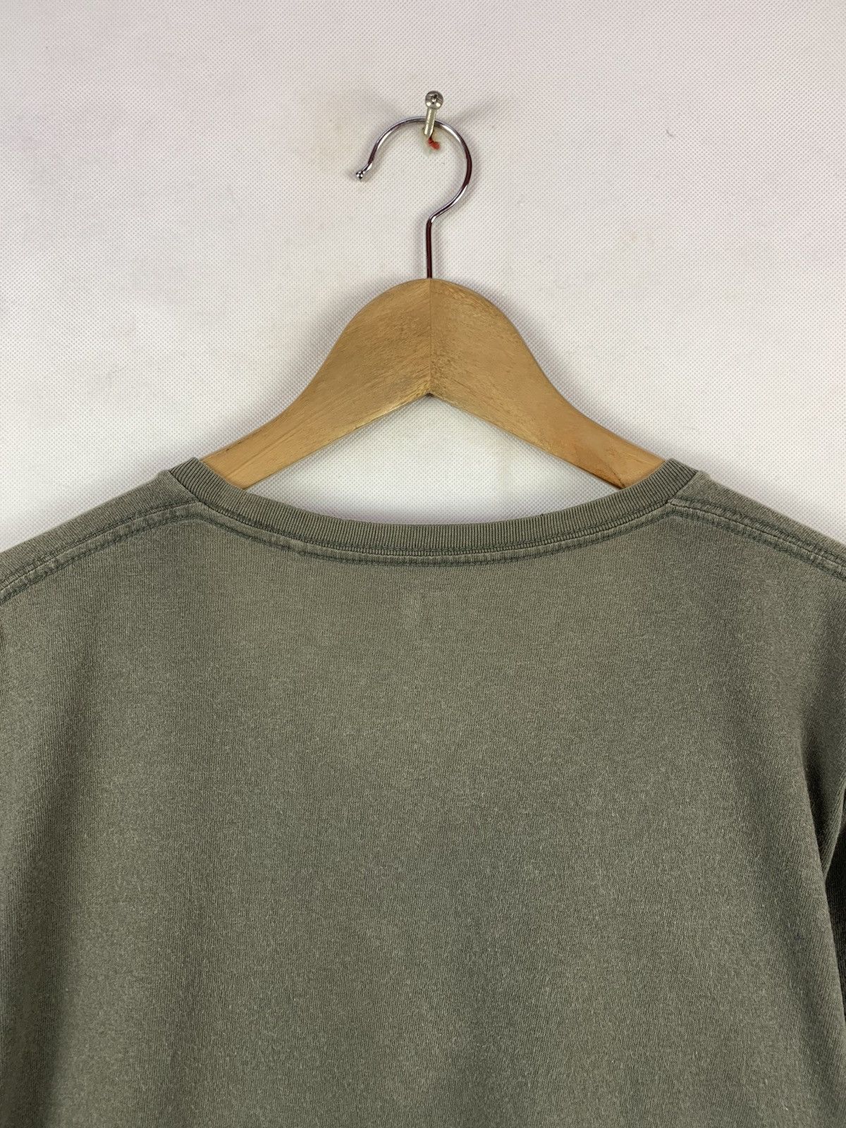 Japanese Brand Steals! Kurt Cobain Nirvana Uniqlo Band Tee Size US M / EU 48-50 / 2 - 6 Thumbnail