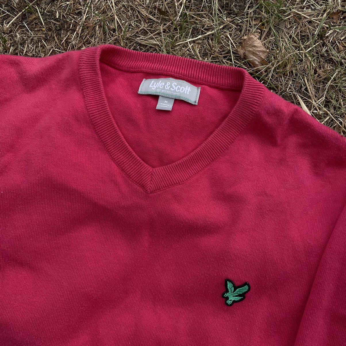 Vintage Vintage Lyle Scott Pink Crewneck Sweater Y2K Preppy Skate M Size US M / EU 48-50 / 2 - 3 Thumbnail
