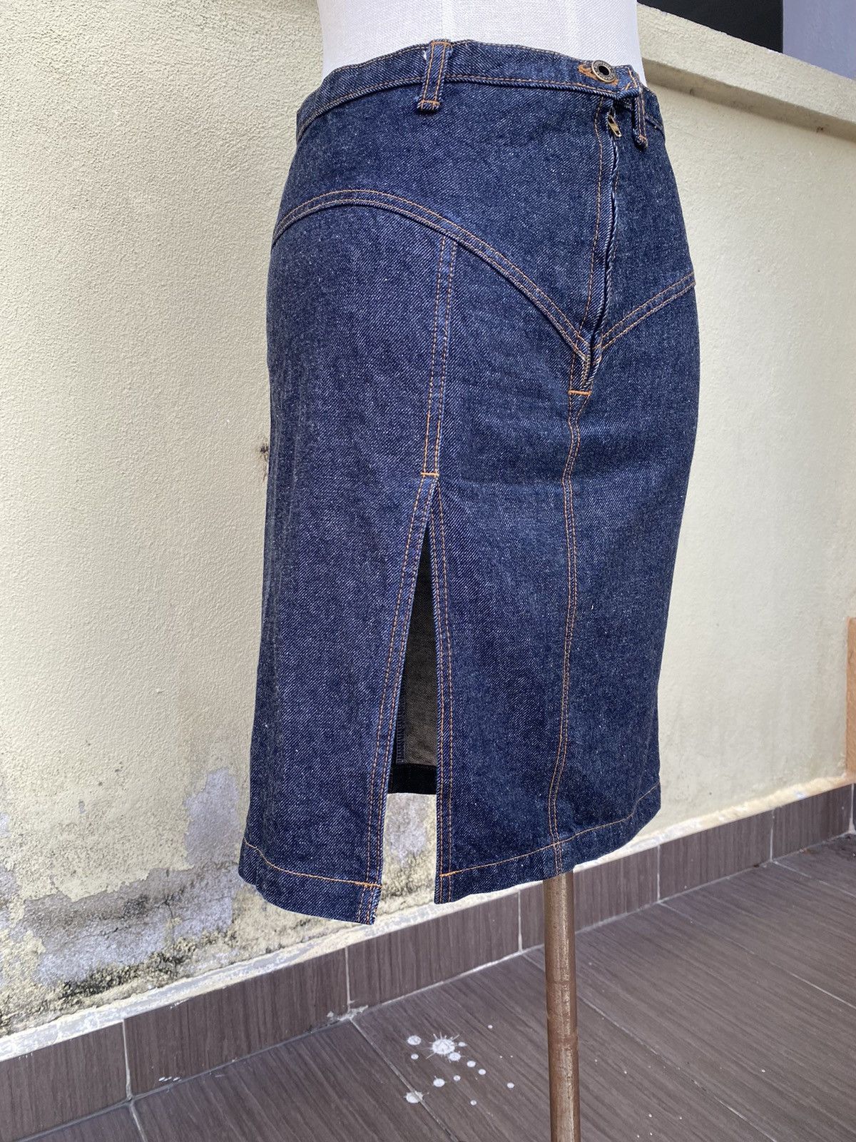 Hysteric Glamour × Japanese Brand × Vintage 90s hysterics glamour denim skirt Size 30" / US 8 / IT 44 - 2 Thumbnail