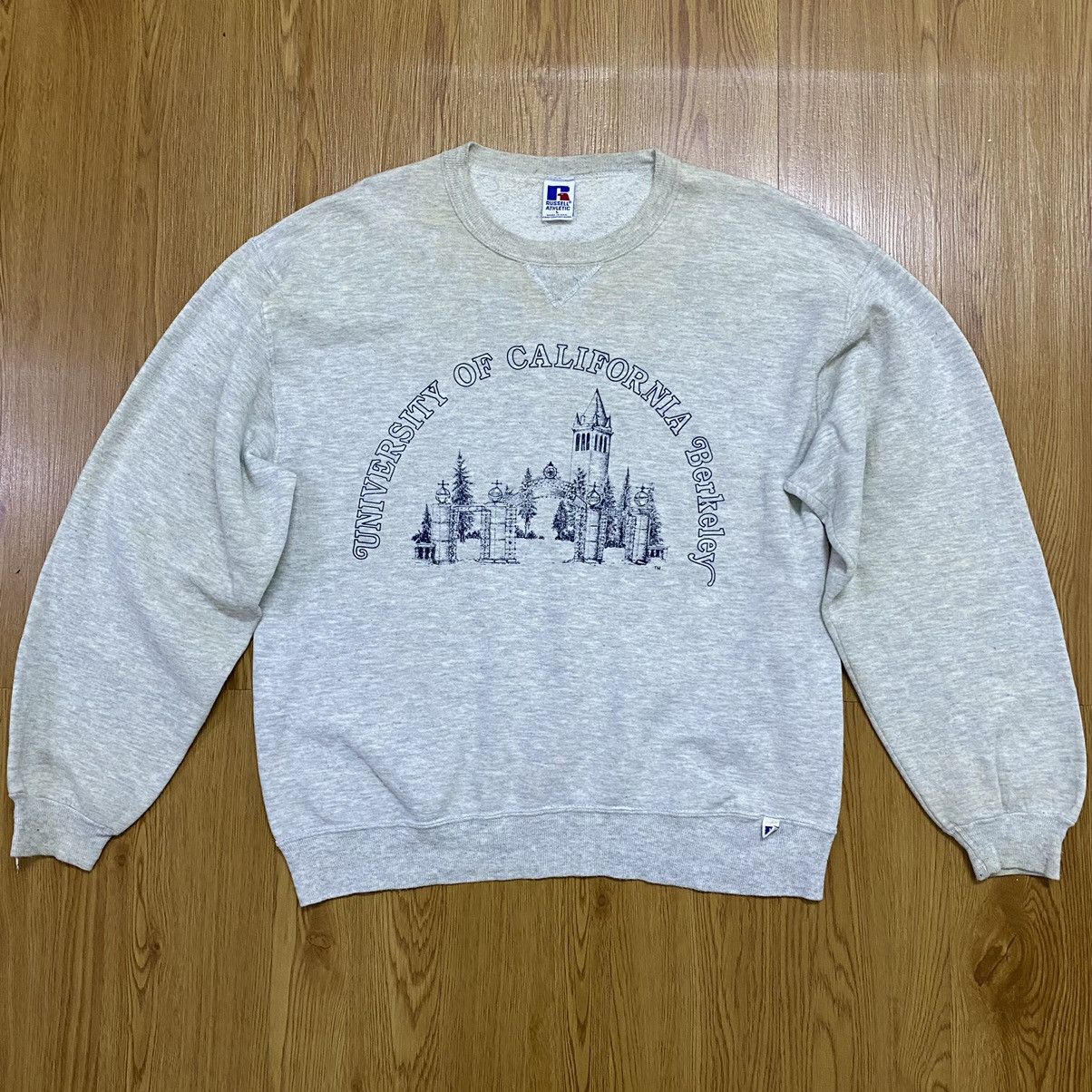Russell Athletic Vintage Russel Athletic Uni of California sweatshirt Size US L / EU 52-54 / 3 - 1 Thumbnail