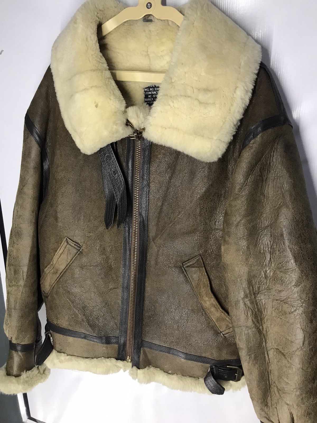 Avirex Vintage B-3 avirex sheepskin us Air Force jacket Size US M / EU 48-50 / 2 - 3 Thumbnail