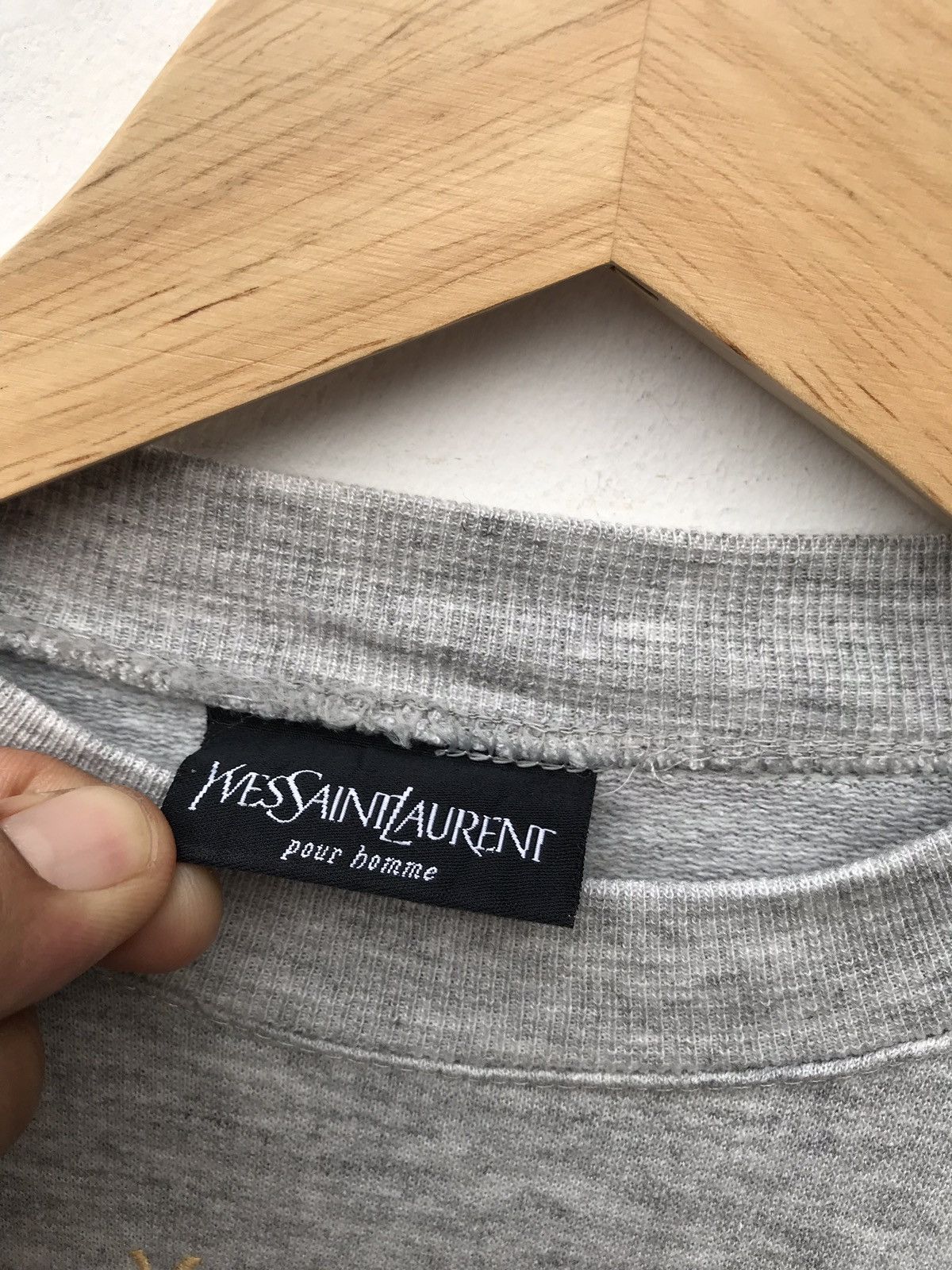 Yves Saint Laurent Yvessaintlaurent Ysl Pour Homme Italy Spellout Sweatshirt Size US M / EU 48-50 / 2 - 4 Thumbnail
