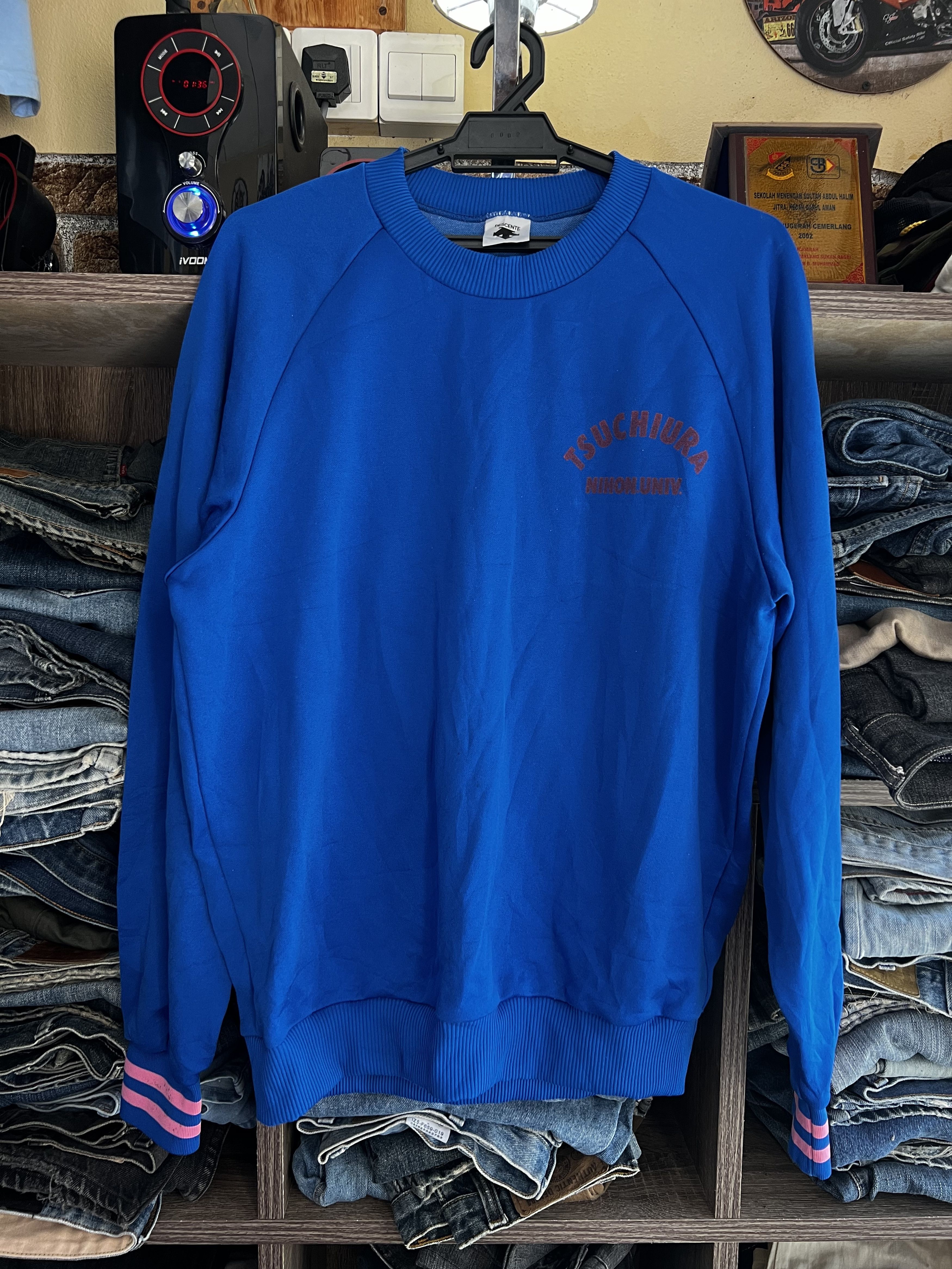 Descente 🔥Vintage Blue Descente Crewneck Sweatshirts Size US M / EU 48-50 / 2 - 1 Thumbnail