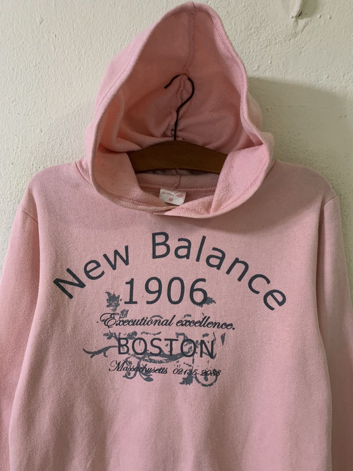 New Balance New Balance 1906 Boston Hoodie Size US M / EU 48-50 / 2 - 4 Thumbnail