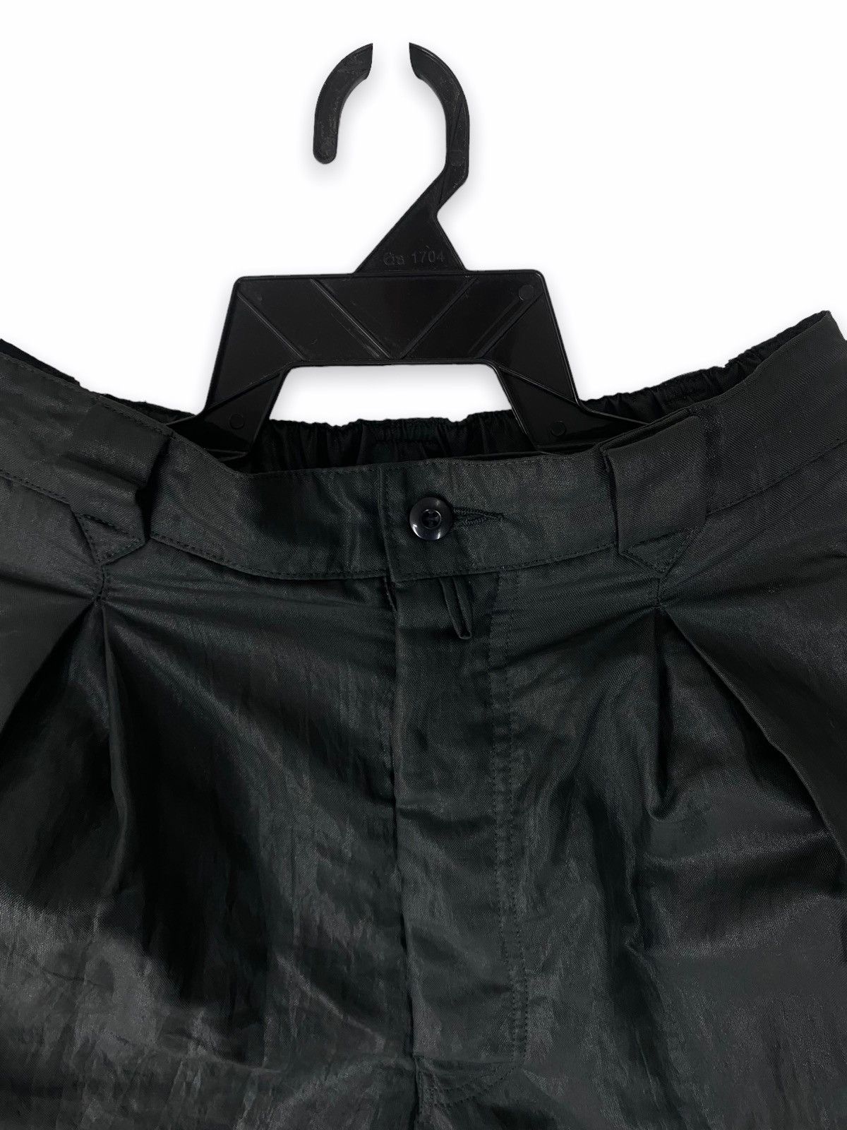 Issey Miyake × Japanese Brand × Vintage Vintage rare Issey Miyake men nylon pants Size US 30 / EU 46 - 11 Thumbnail
