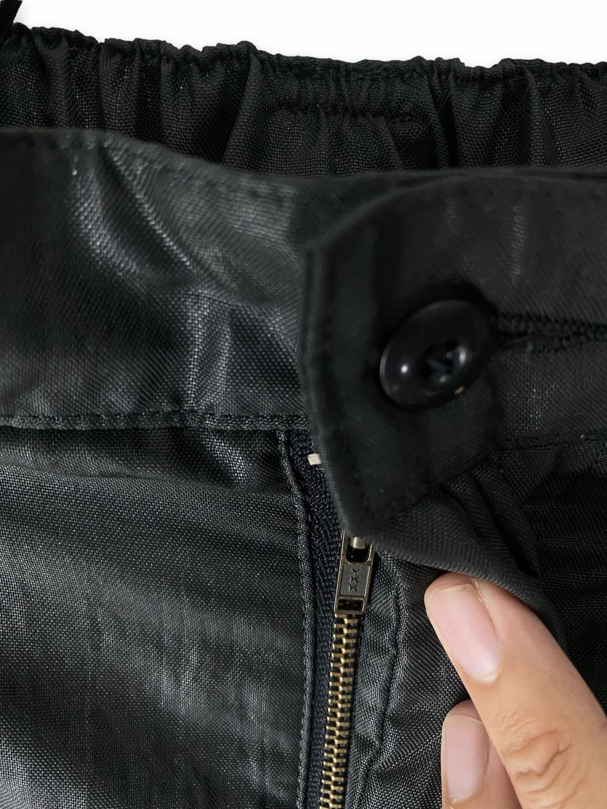 Issey Miyake × Japanese Brand × Vintage Vintage rare Issey Miyake men nylon pants Size US 30 / EU 46 - 12 Thumbnail