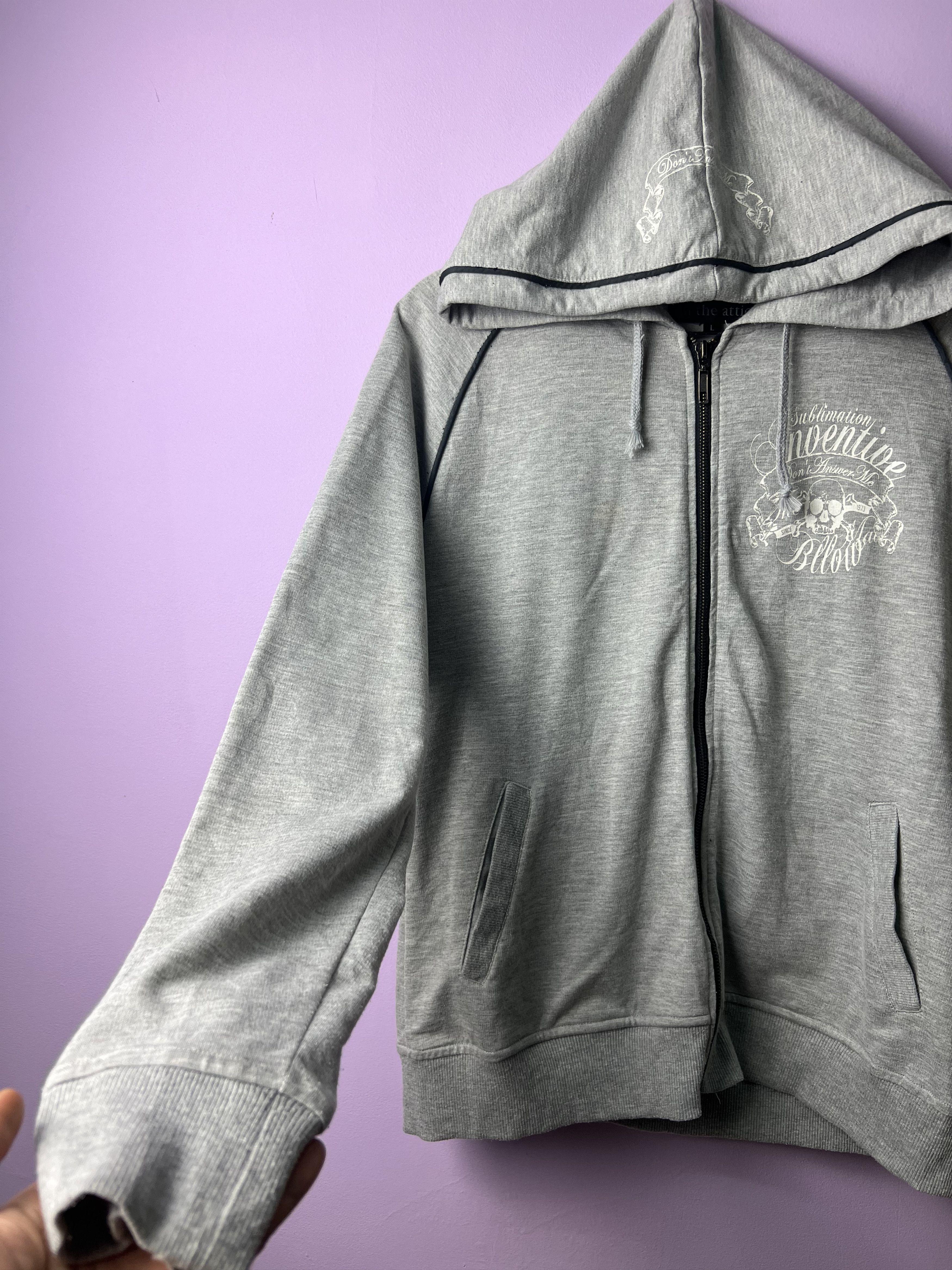 In The Attic 🔥Vintage In The Attic Pullover Hoodies Size US S / EU 44-46 / 1 - 12 Thumbnail