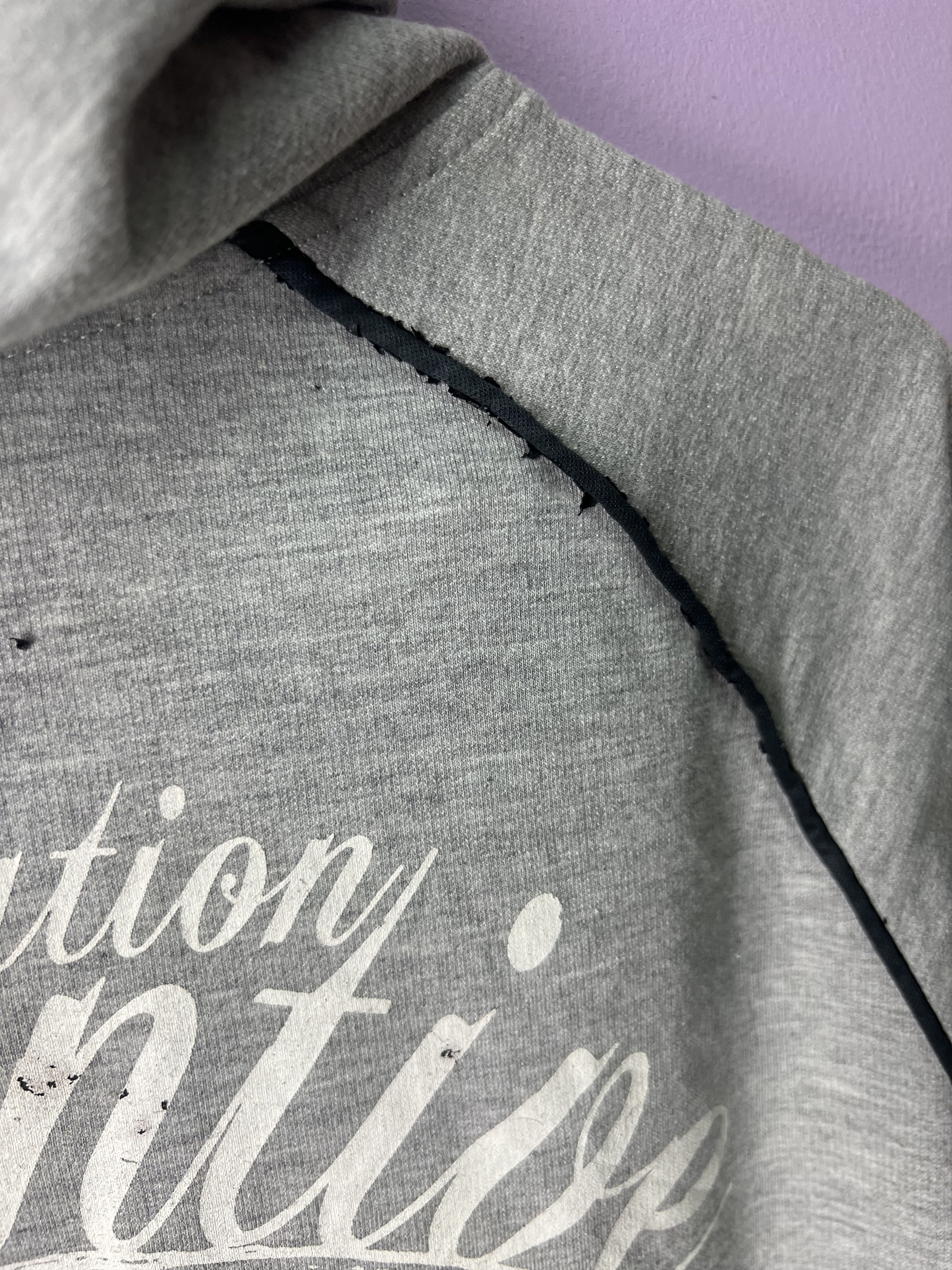 In The Attic 🔥Vintage In The Attic Pullover Hoodies Size US S / EU 44-46 / 1 - 19 Thumbnail