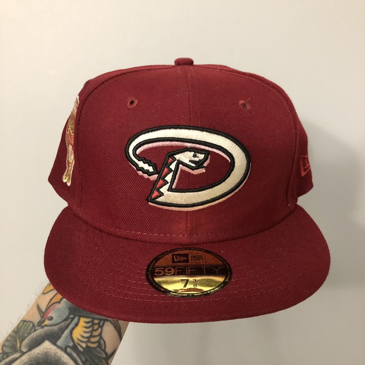 Hat Club × MLB × New Era 🍰 7 3/8 Hat Club Red Velvet Arizona Diamondbacks Pink UV Size ONE SIZE - 1 Thumbnail