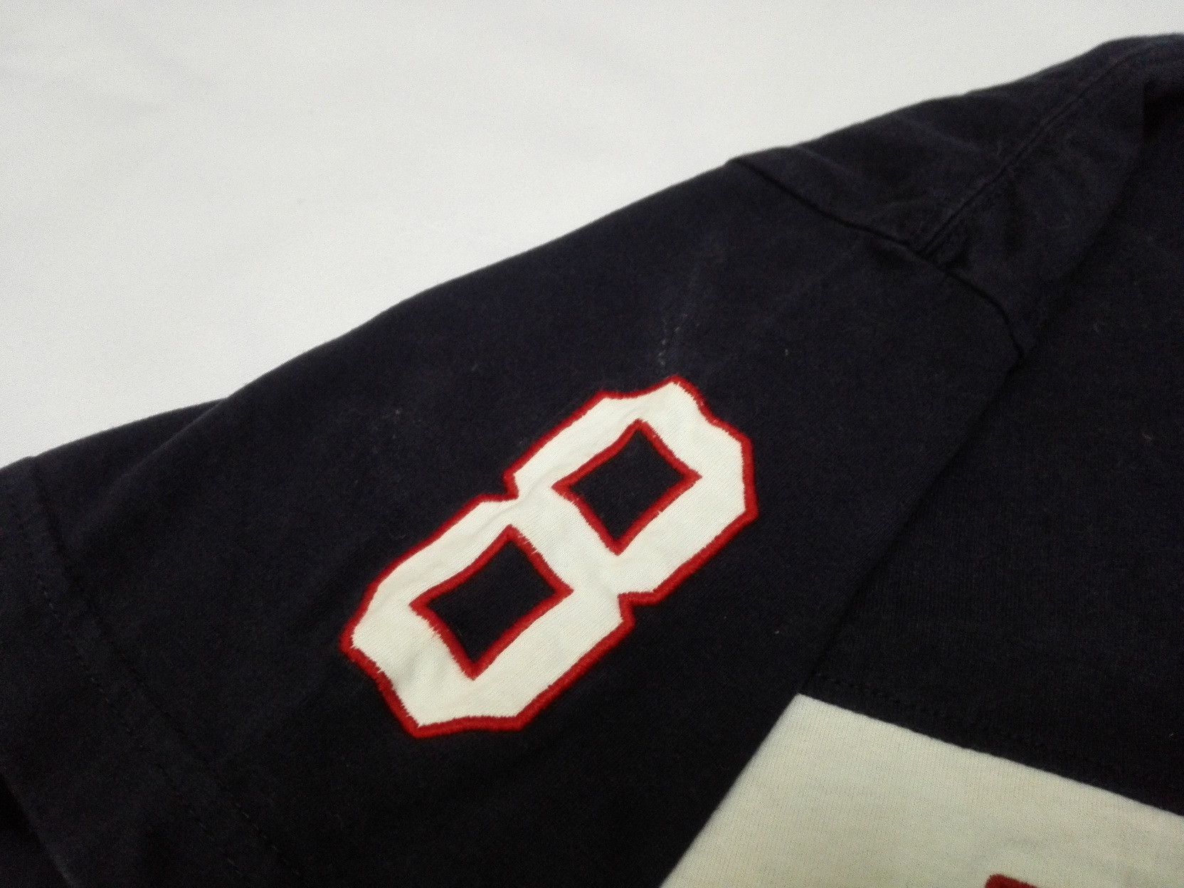 Tommy Hilfiger TOMMY HILFIGER TH 85 Spell Out Logo Tee Size L / US 10 / IT 46 - 5 Thumbnail