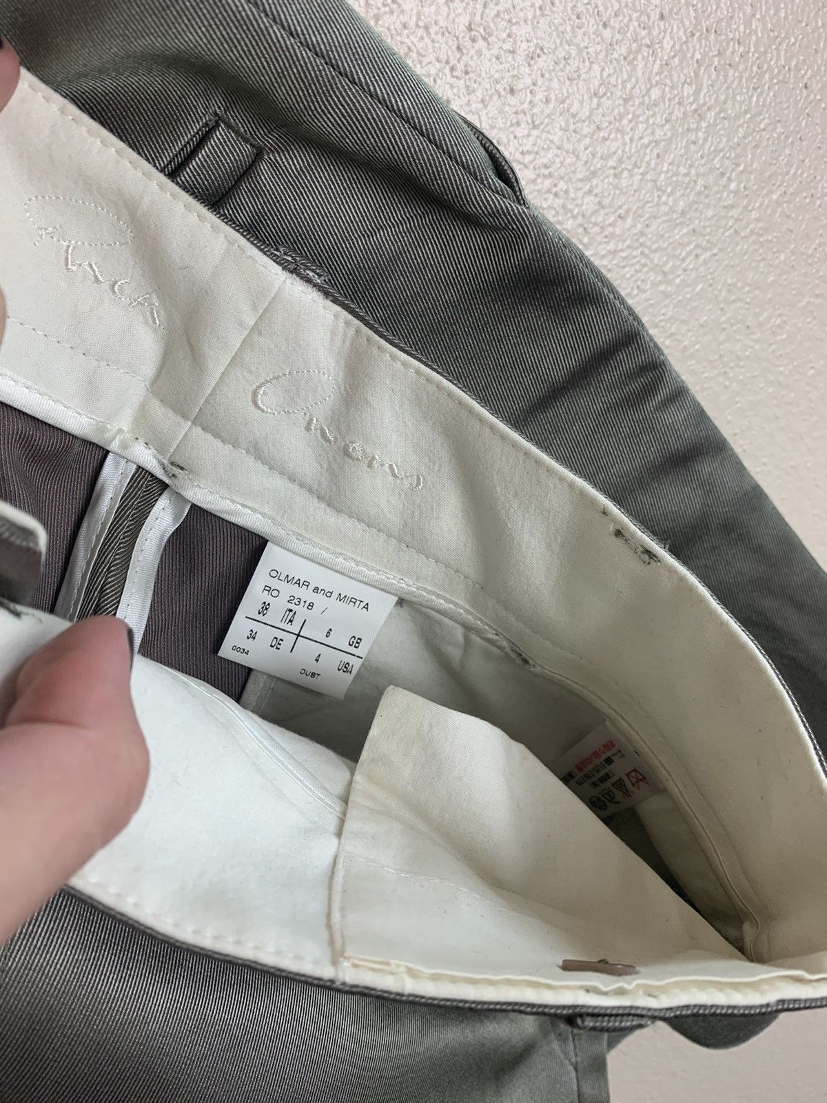 Rick Owens ARCHIVE SS05 “SCORPIO” Dust Silk Shorts Size US 30 / EU 46 - 3 Thumbnail
