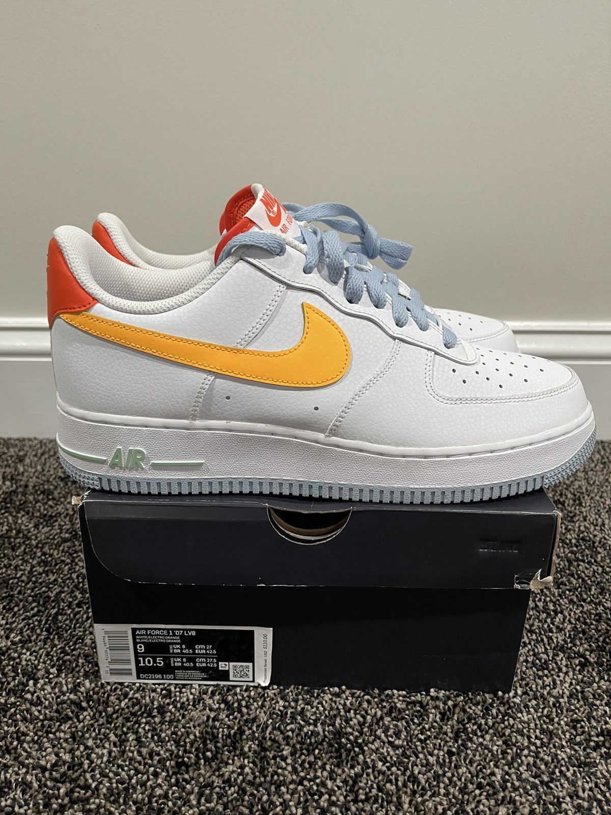 Nike Nike Air Force 1 Low White / Yellow Kindness Day 2020 Size US 9 / EU 42 - 3 Thumbnail
