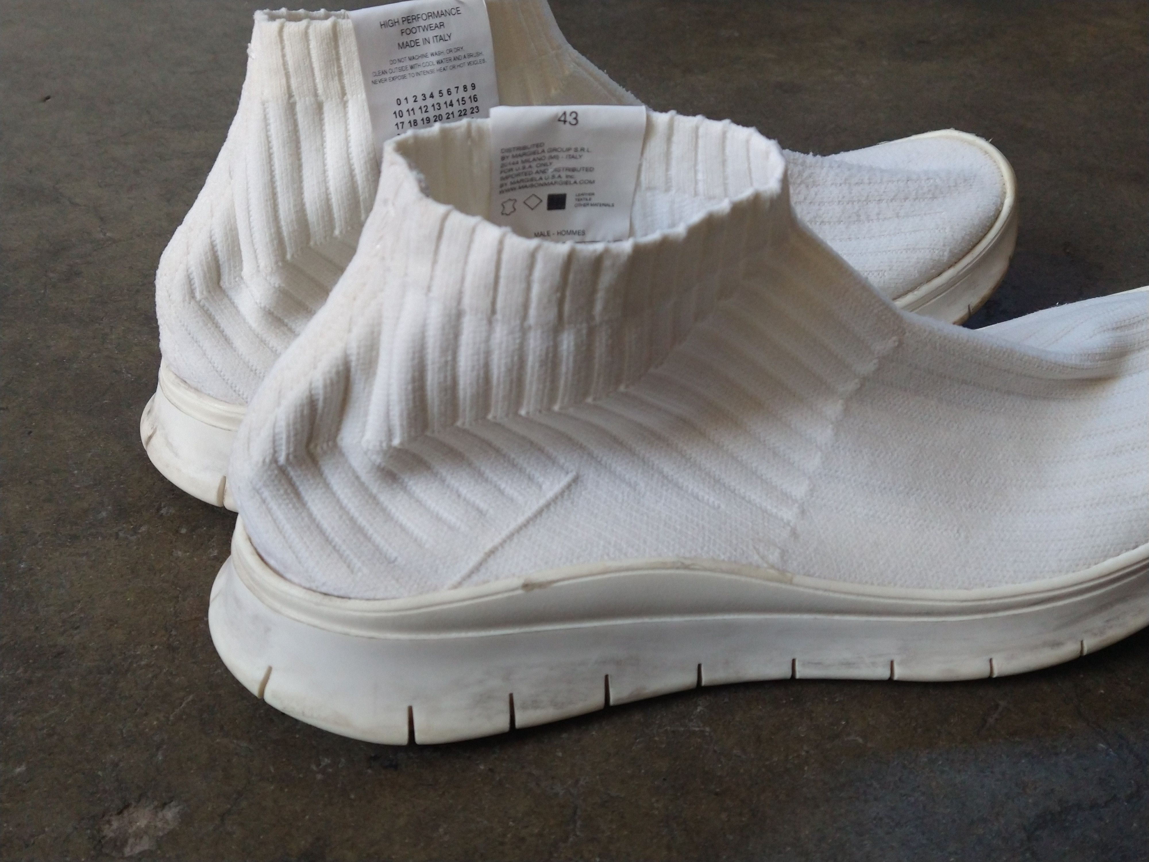 Maison Margiela Maison Margiela Sock Sneakers Size 10 43 White Knit Size US 10 / EU 43 - 11 Thumbnail